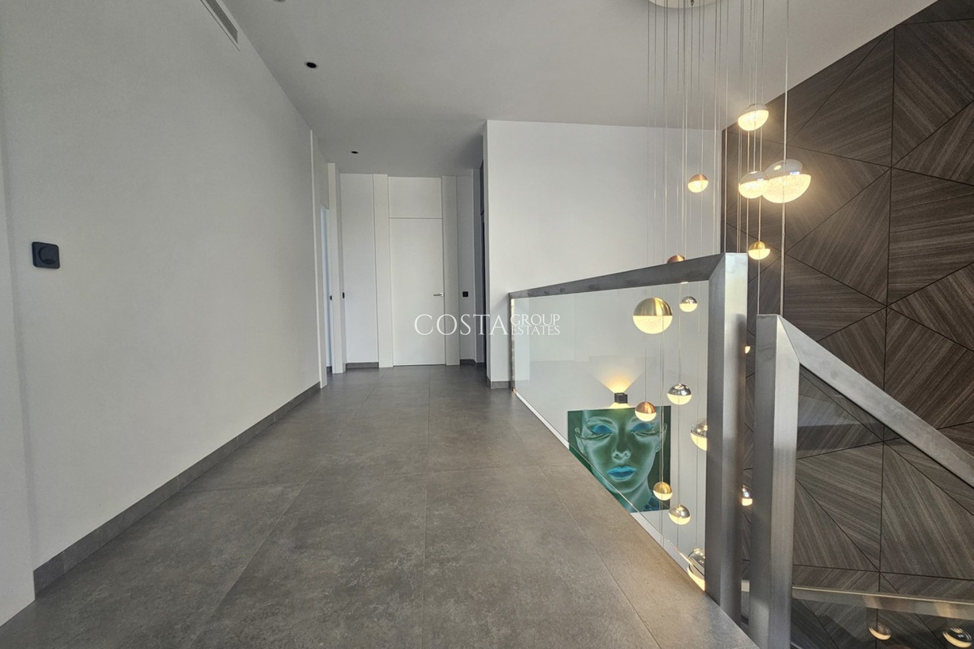 Resale - Villa -
Orihuela Costa - Cabo Roig