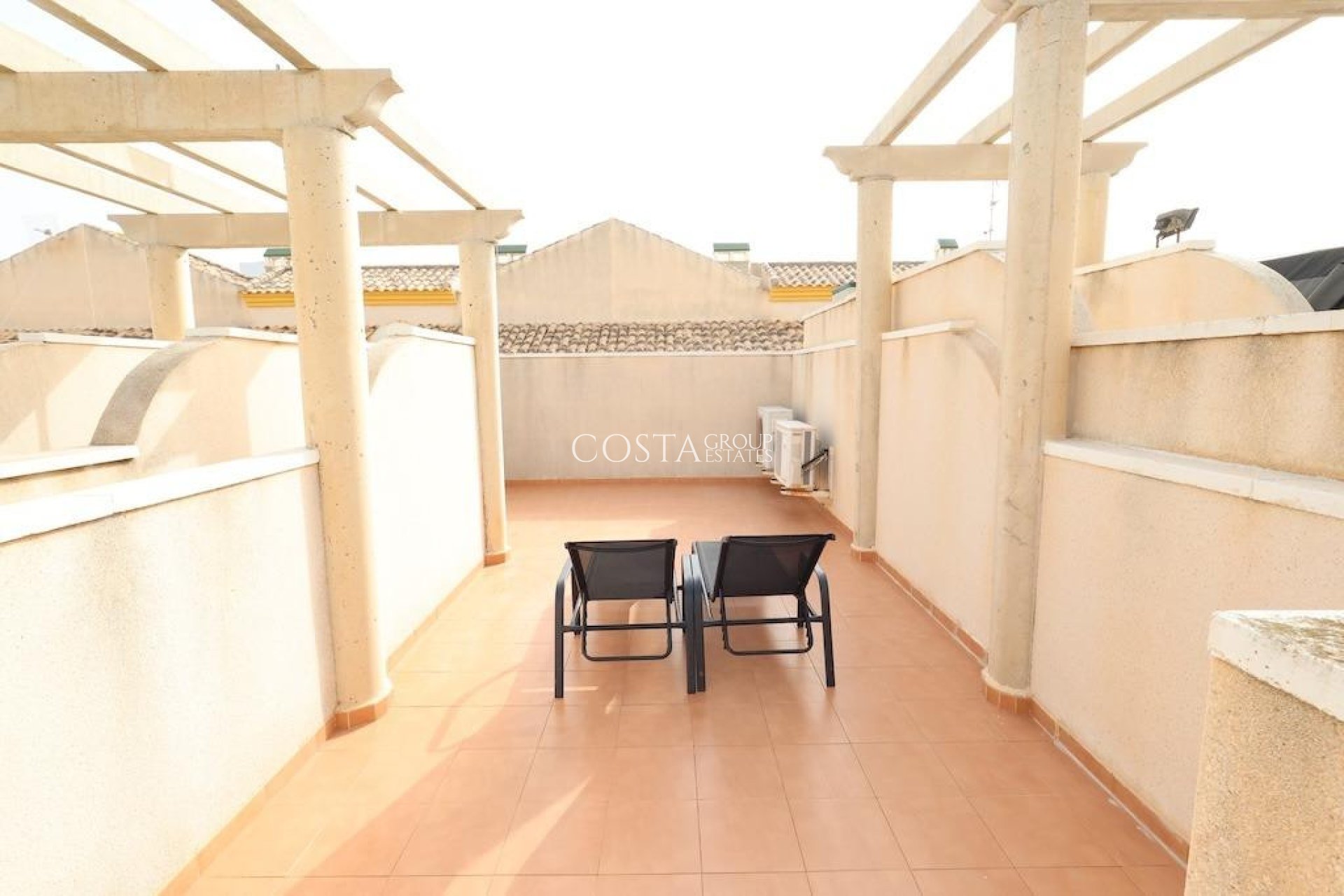Resale - Villa -
Orihuela Costa - Cabo Roig