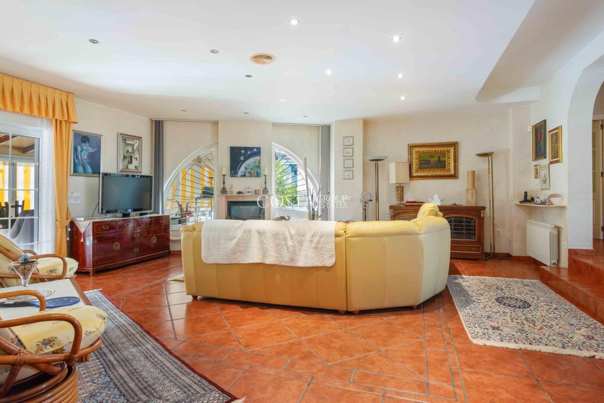 Resale - Villa -
Orihuela Costa - Cabo Roig