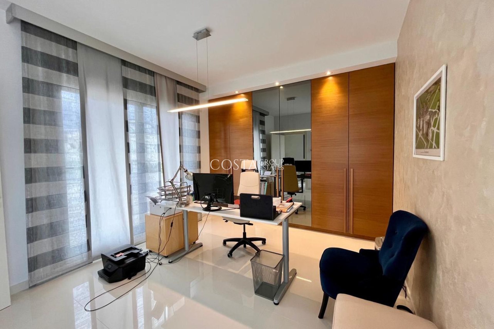 Resale - Villa -
Orihuela Costa - Dehesa de Campoamor