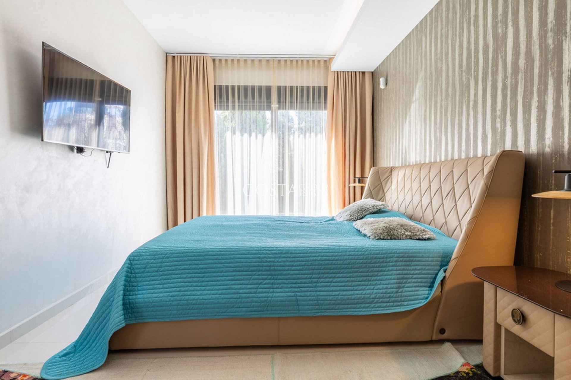 Resale - Villa -
Orihuela Costa - Dehesa de Campoamor