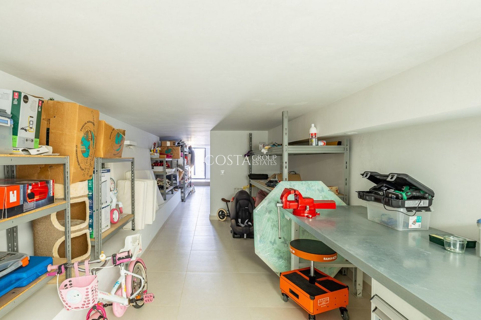 Resale - Villa -
Orihuela Costa - Dehesa de Campoamor