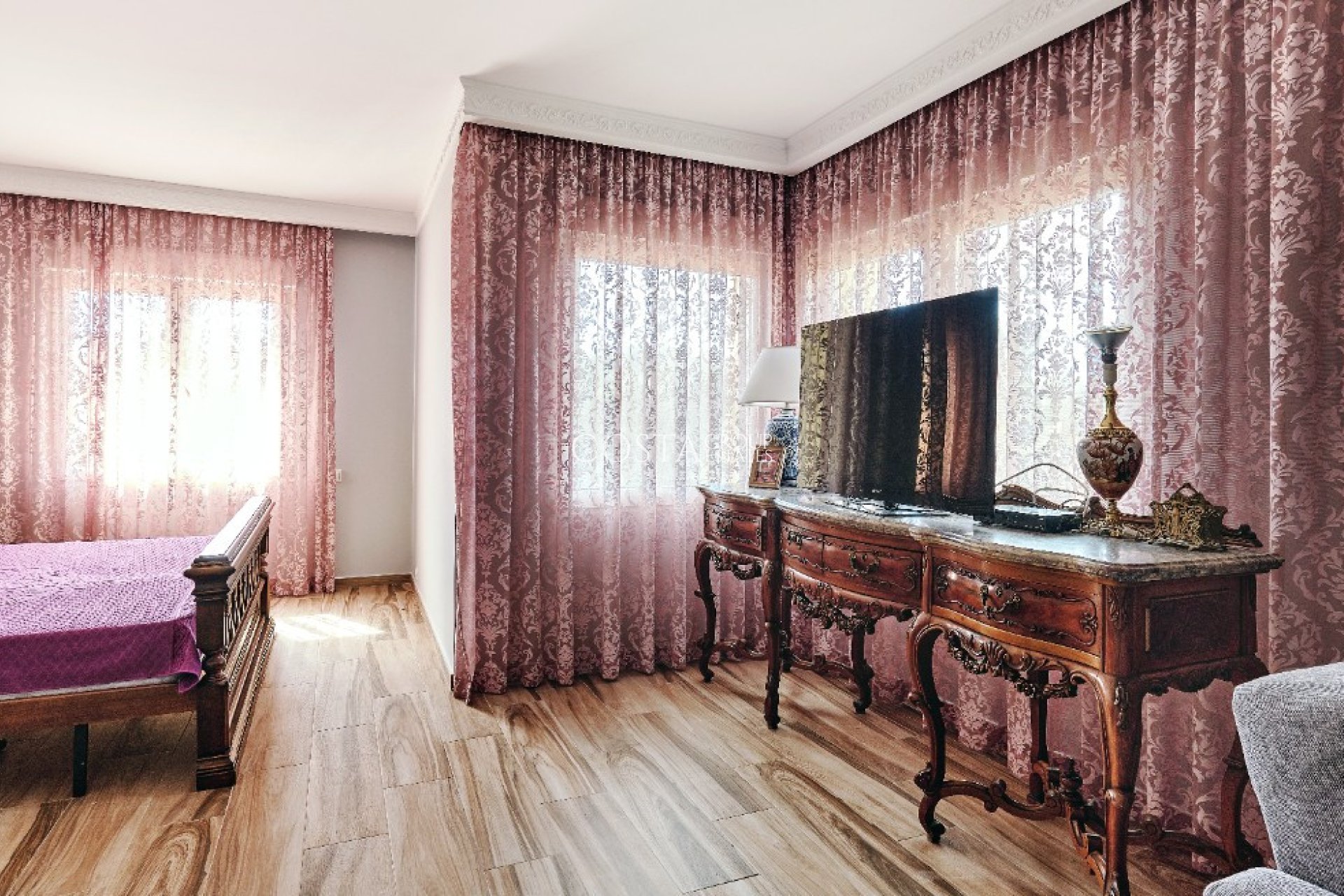 Resale - Villa -
Orihuela Costa - Dehesa de Campoamor