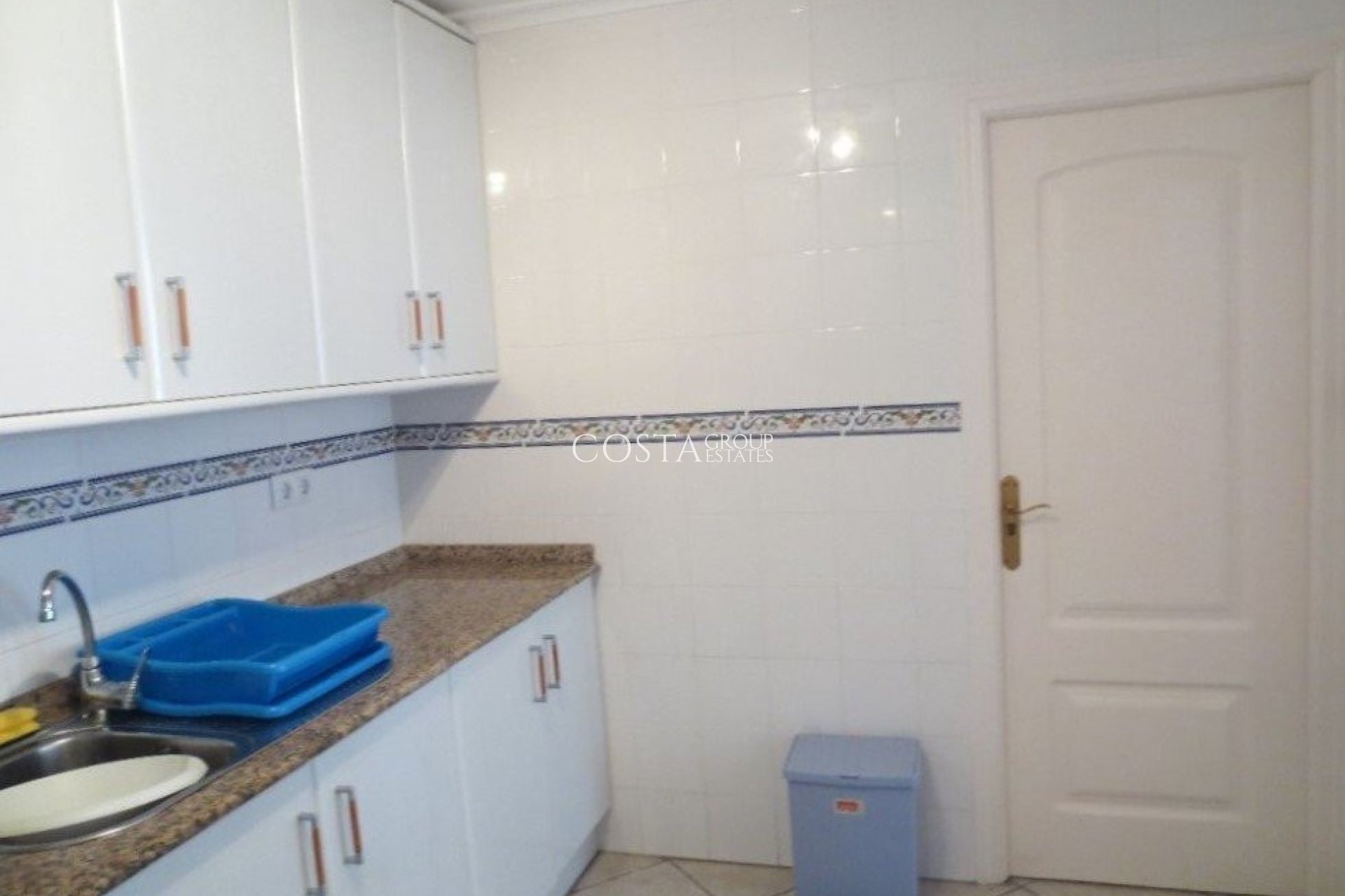 Resale - Villa -
Orihuela Costa - El Galan