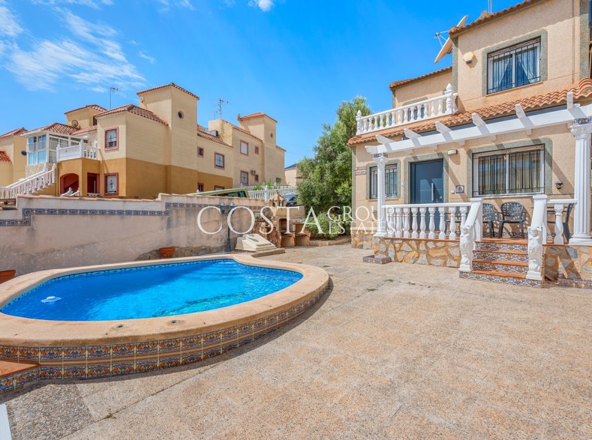 Resale - Villa -
Orihuela Costa - El Galan