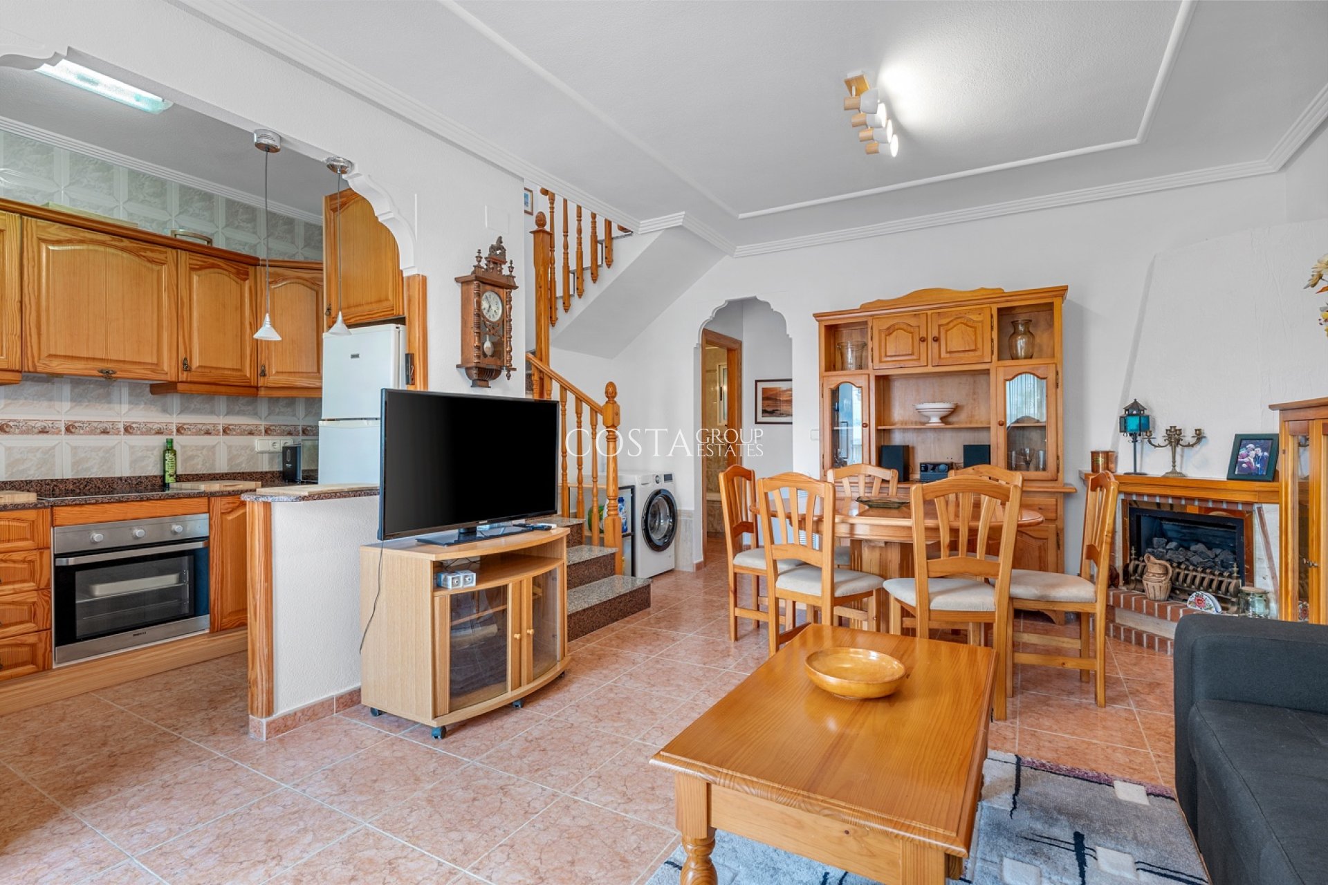 Resale - Villa -
Orihuela Costa - El Galan