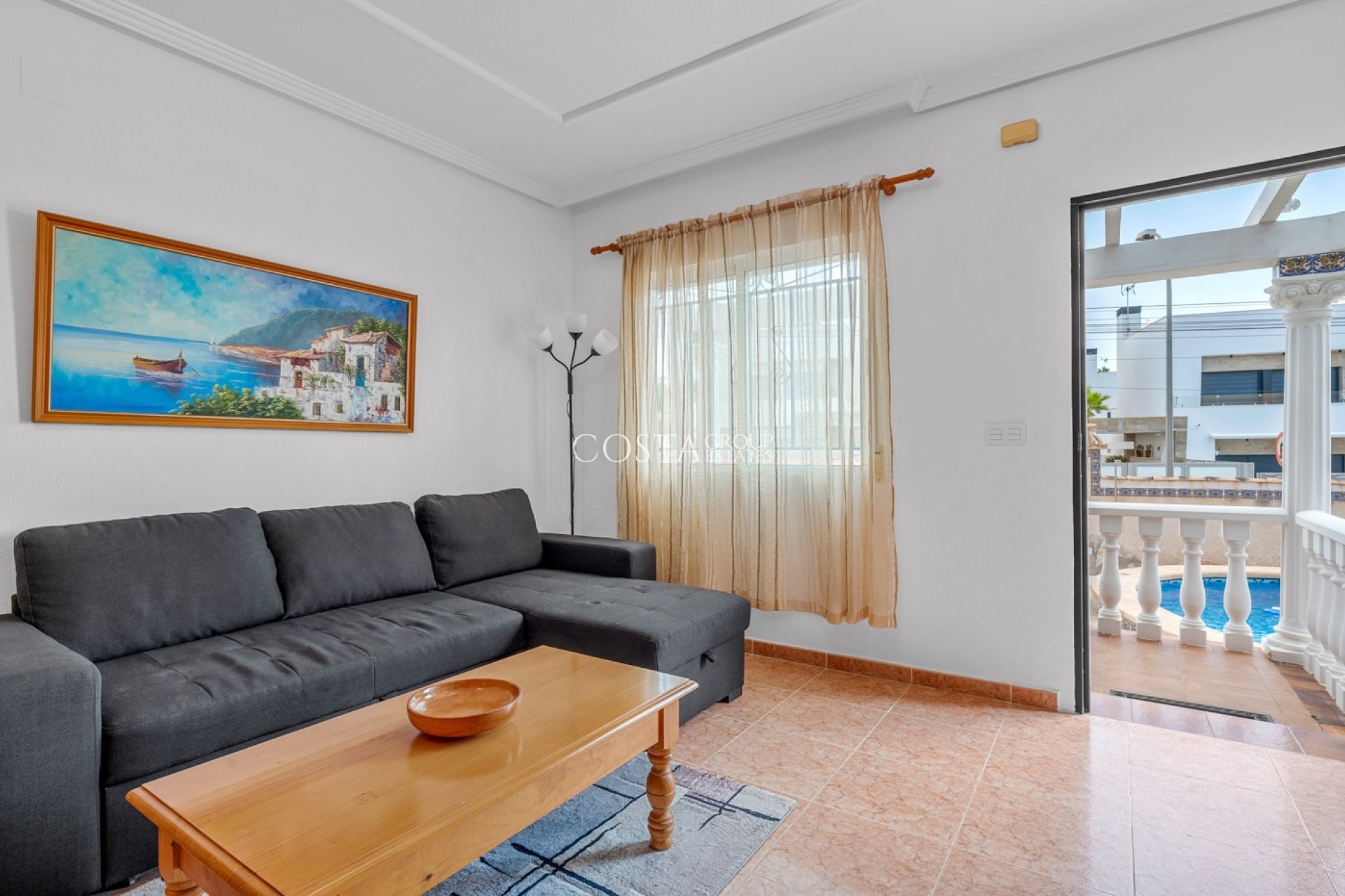 Resale - Villa -
Orihuela Costa - El Galan