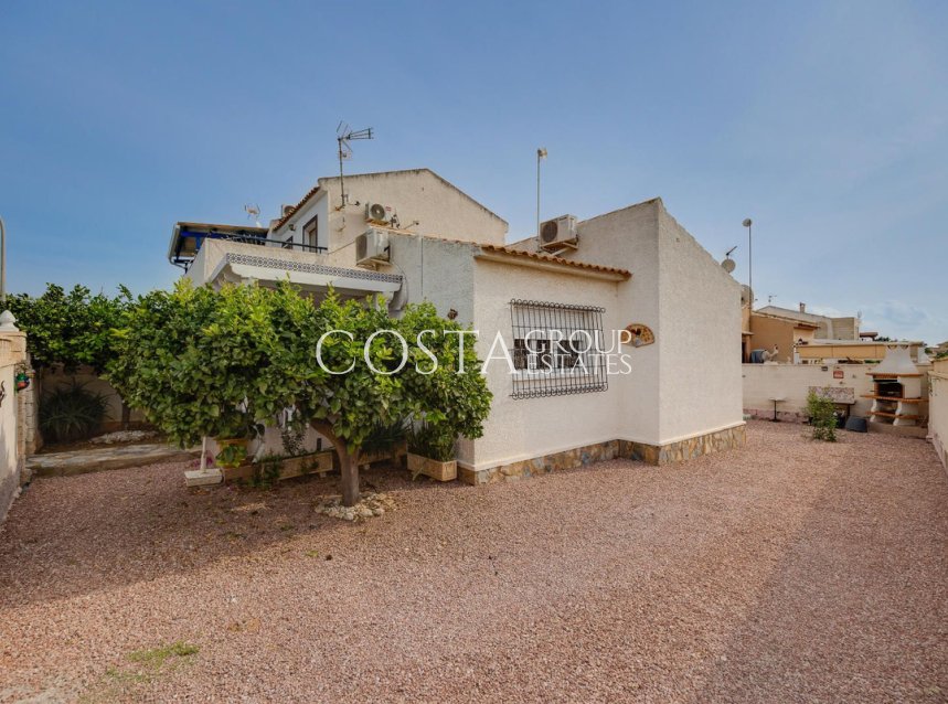 Resale - Villa -
Orihuela Costa - La Florida