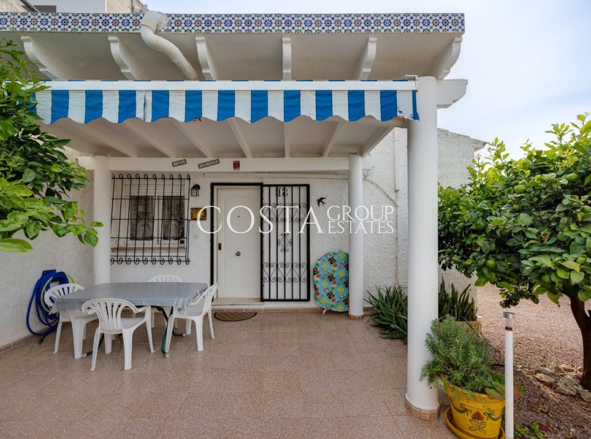 Resale - Villa -
Orihuela Costa - La Florida