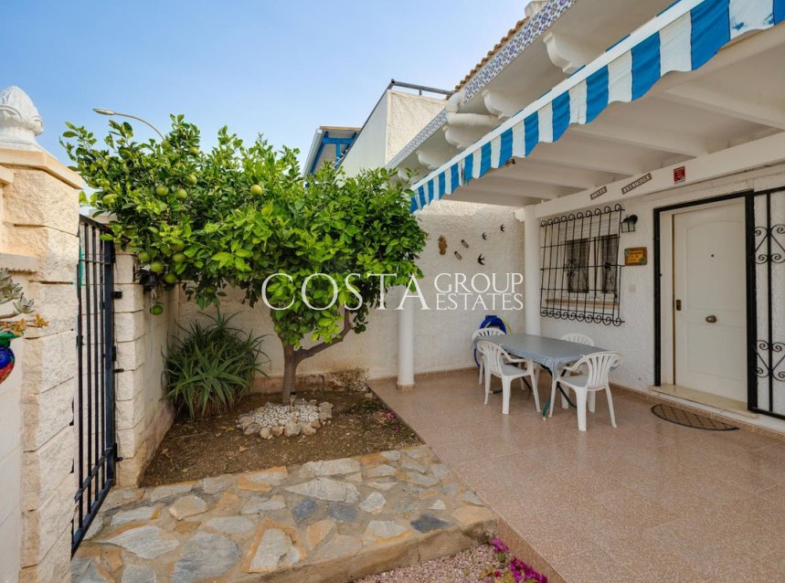 Resale - Villa -
Orihuela Costa - La Florida