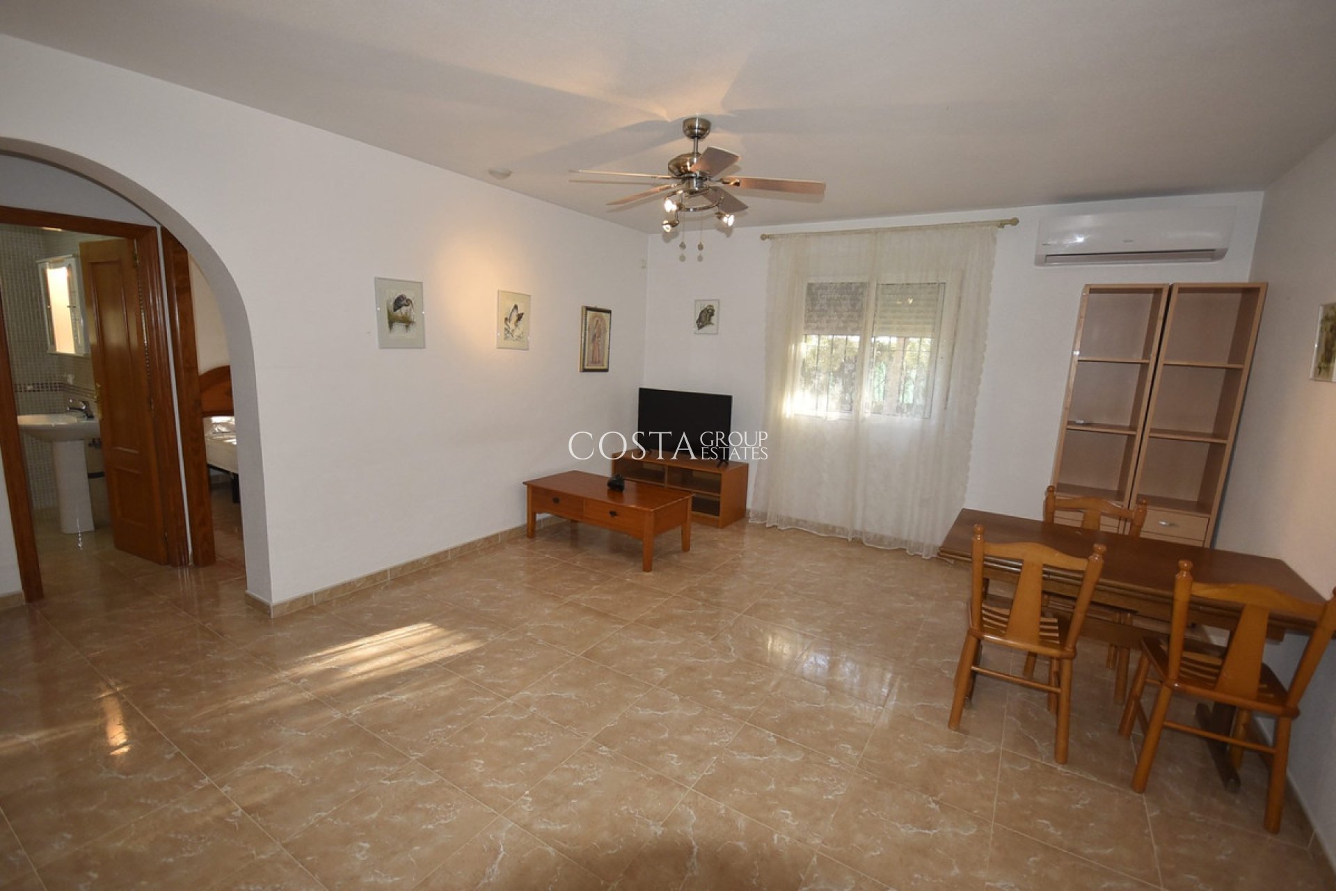 Resale - Villa -
Orihuela Costa - La Matanza