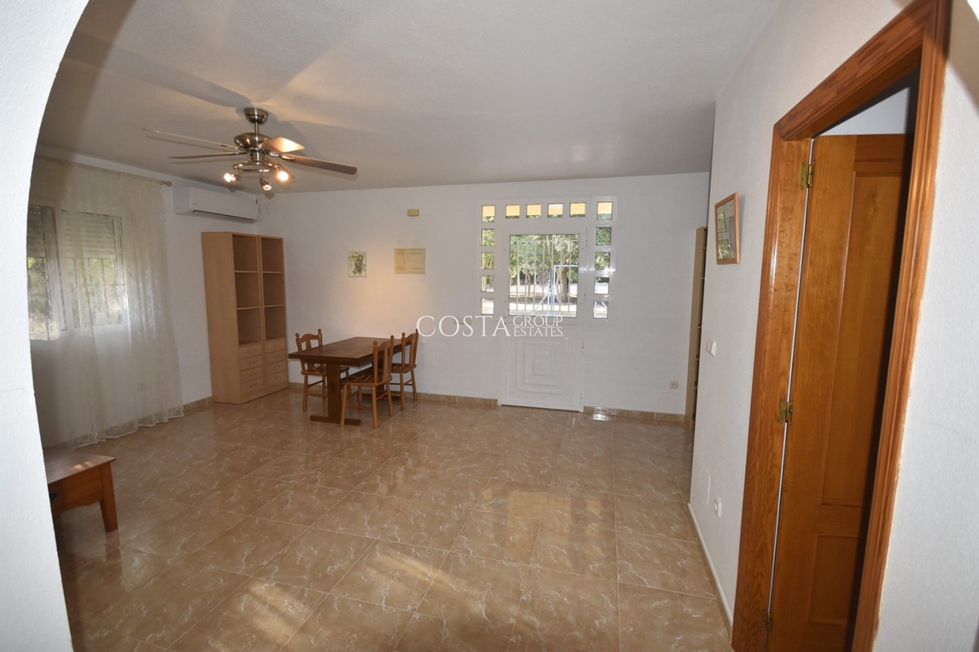 Resale - Villa -
Orihuela Costa - La Matanza
