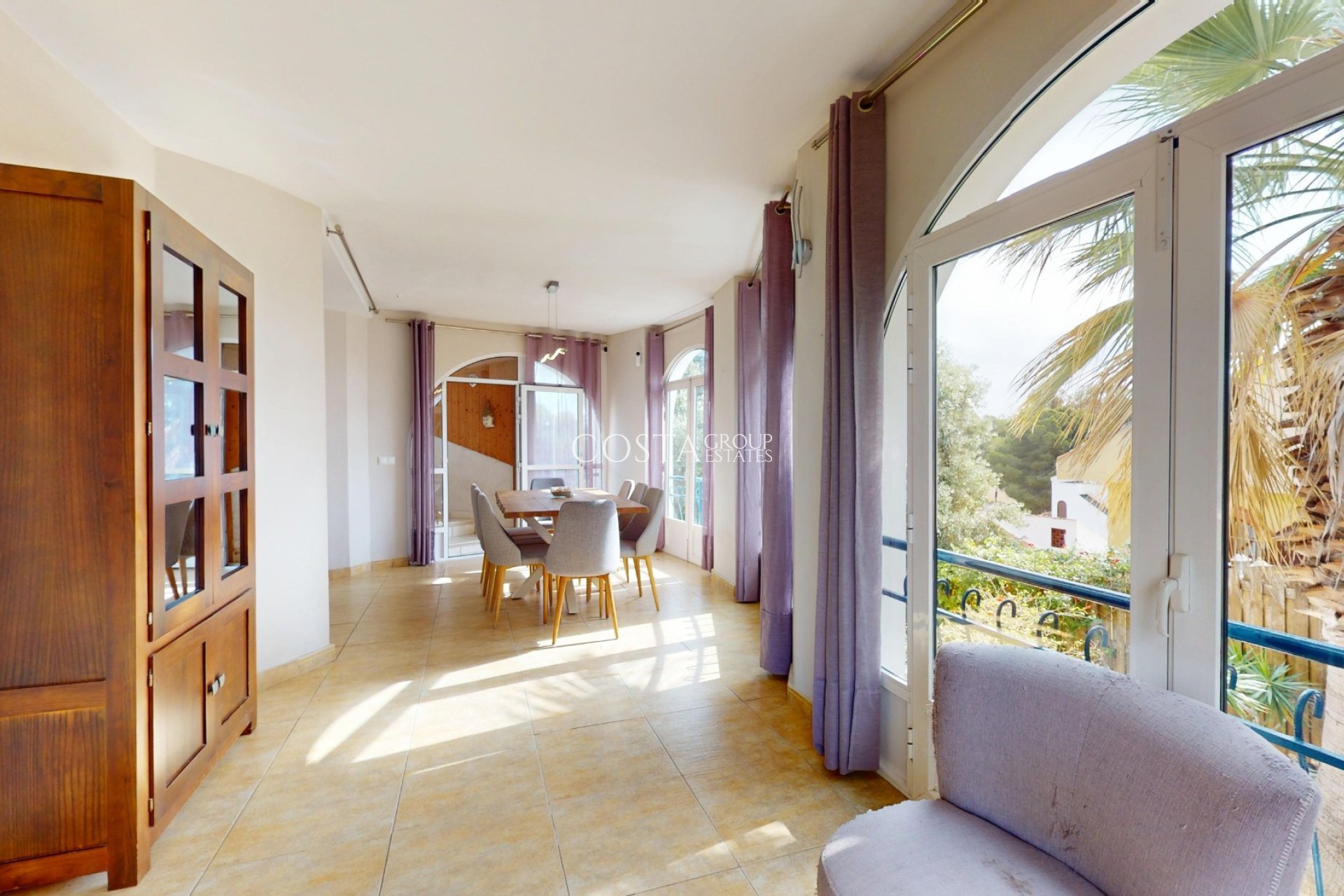 Resale - Villa -
Orihuela Costa - La Zenia