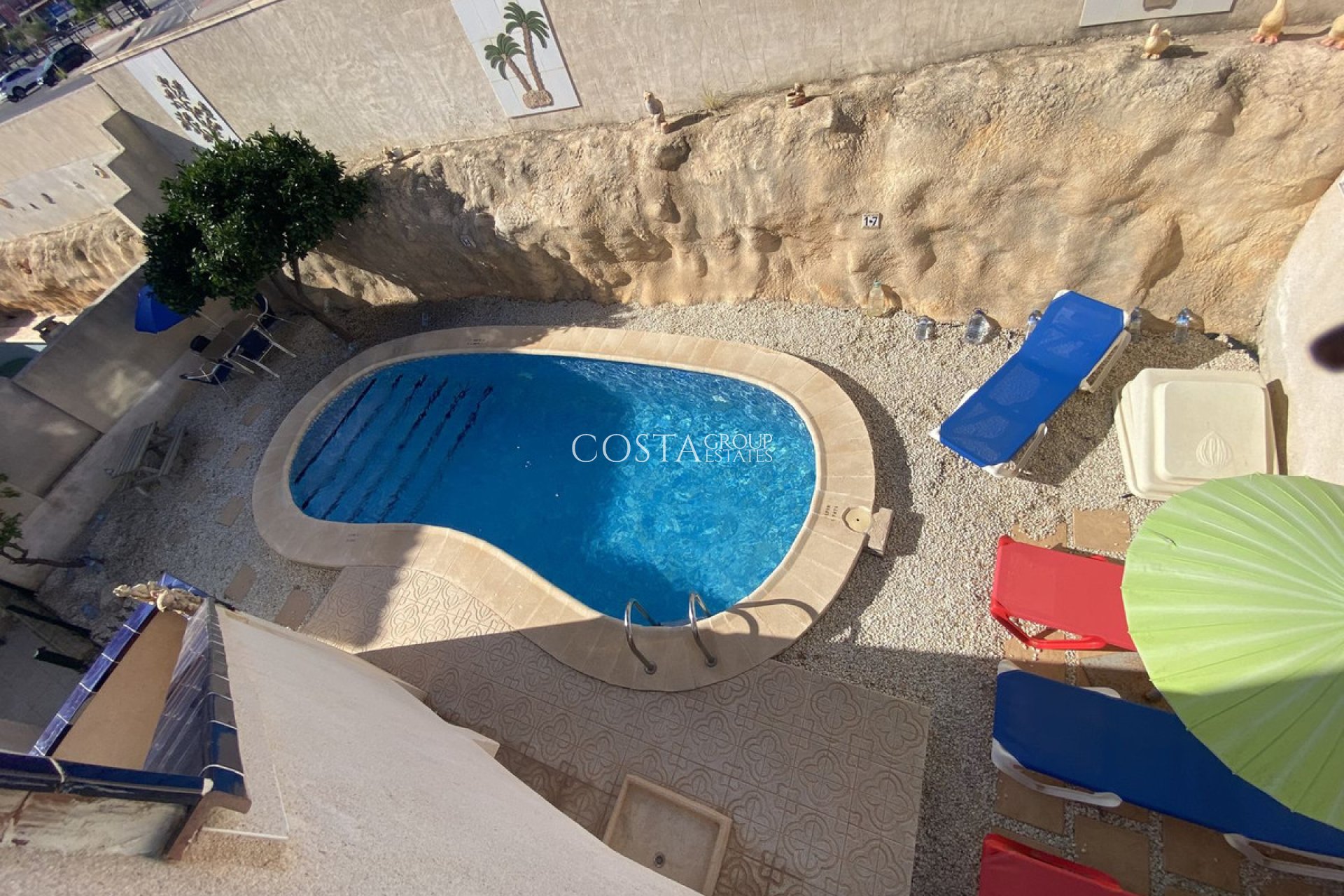 Resale - Villa -
Orihuela Costa - La Zenia