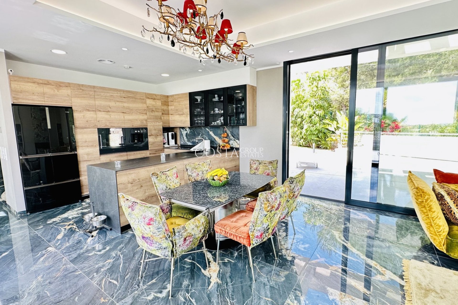 Resale - Villa -
Orihuela Costa - Las Colinas Golf