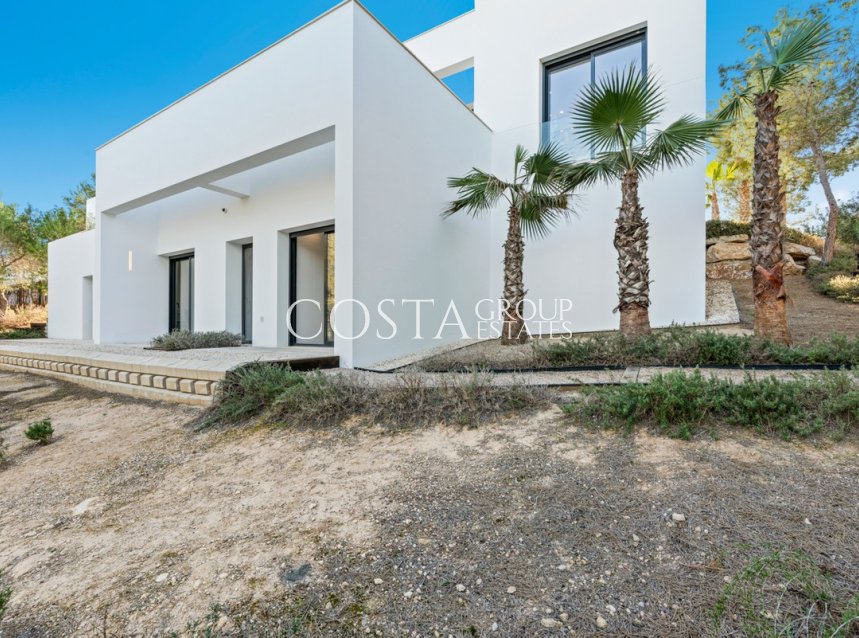 Resale - Villa -
Orihuela Costa - Las Colinas Golf