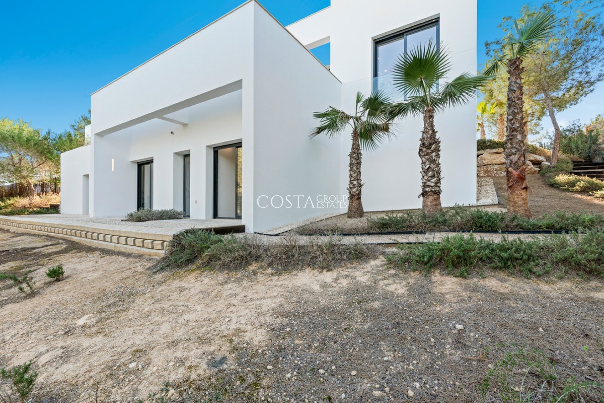Resale - Villa -
Orihuela Costa - Las Colinas Golf