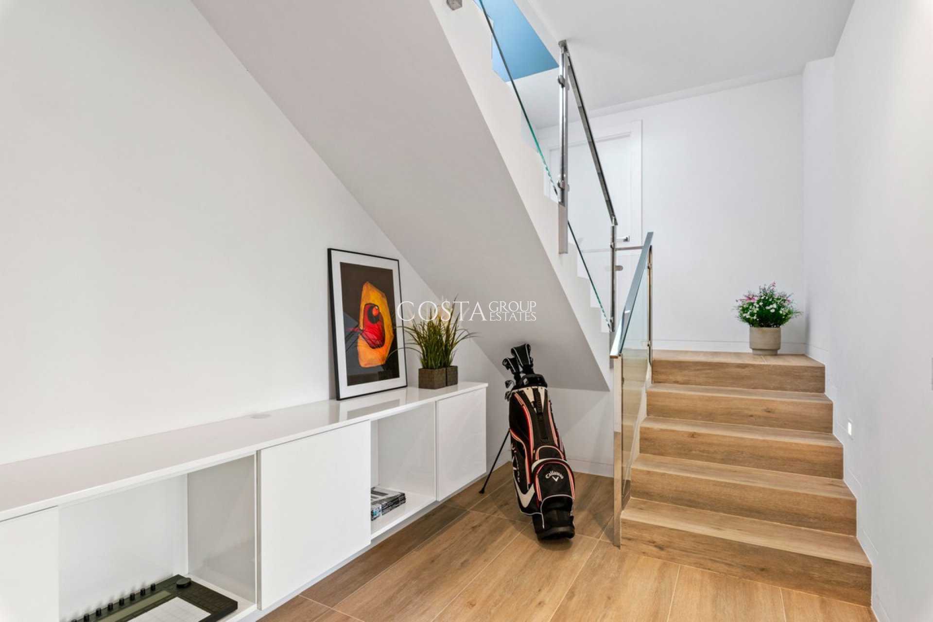 Resale - Villa -
Orihuela Costa - Las Colinas Golf