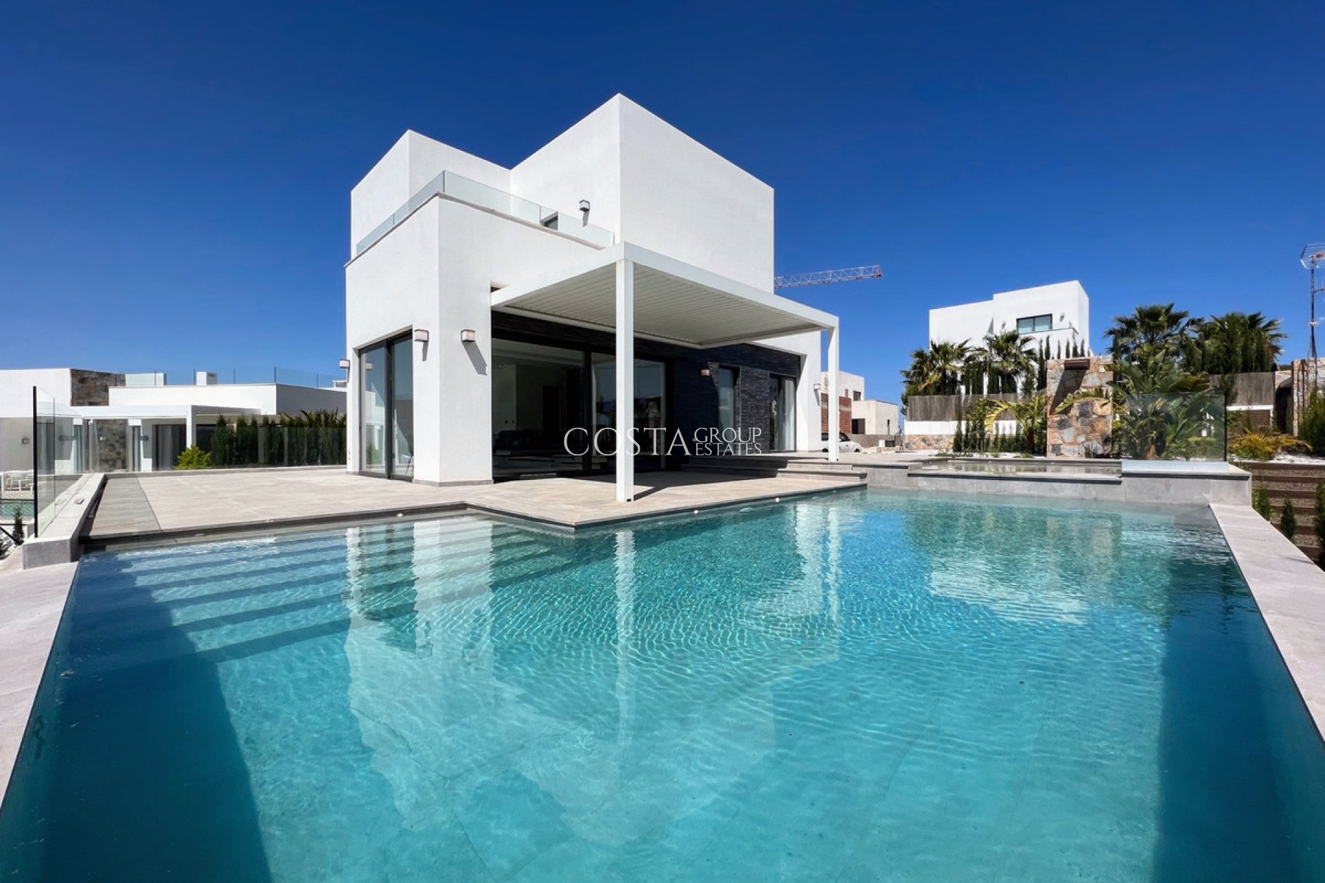 Resale - Villa -
Orihuela Costa - Las Colinas Golf