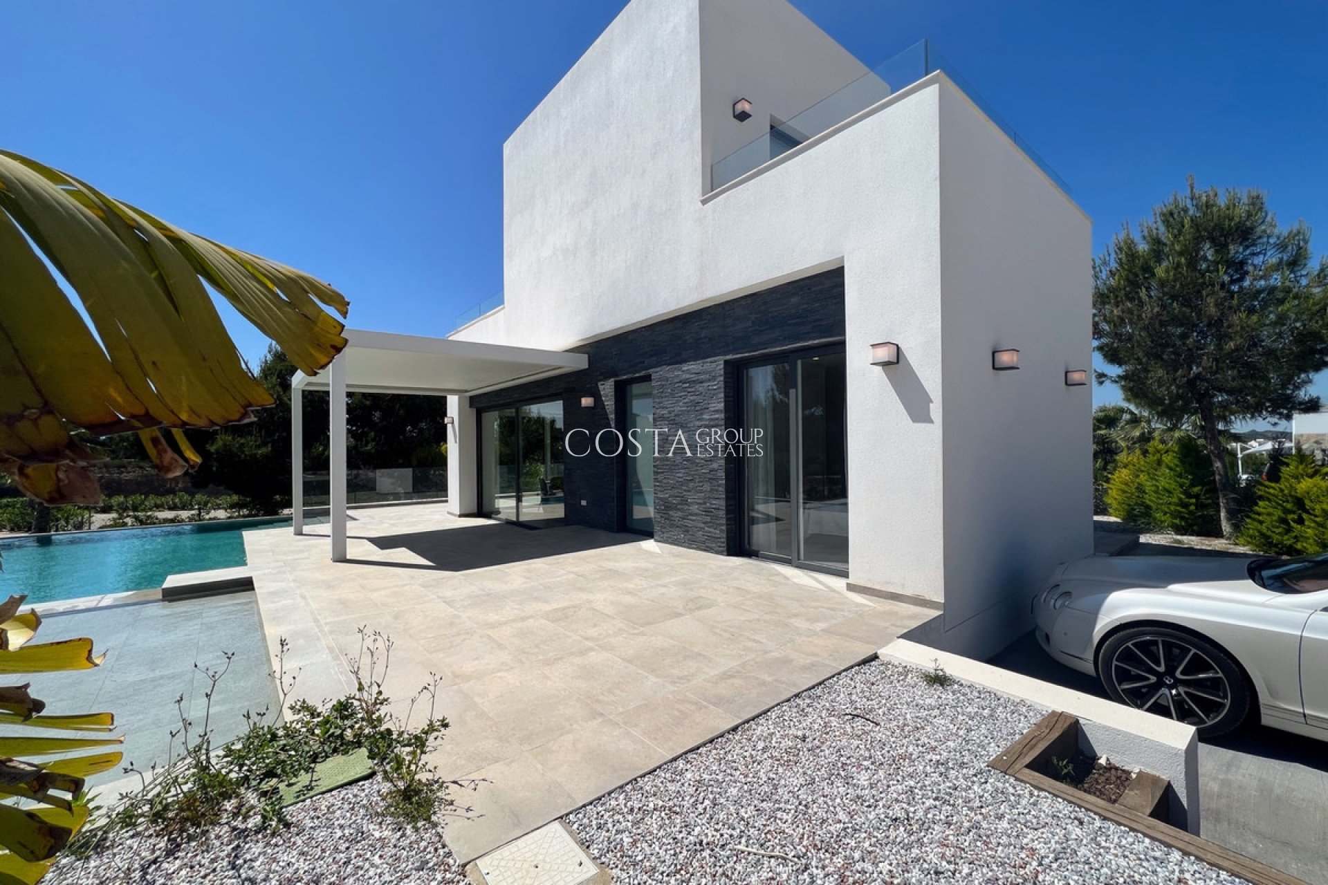 Resale - Villa -
Orihuela Costa - Las Colinas Golf