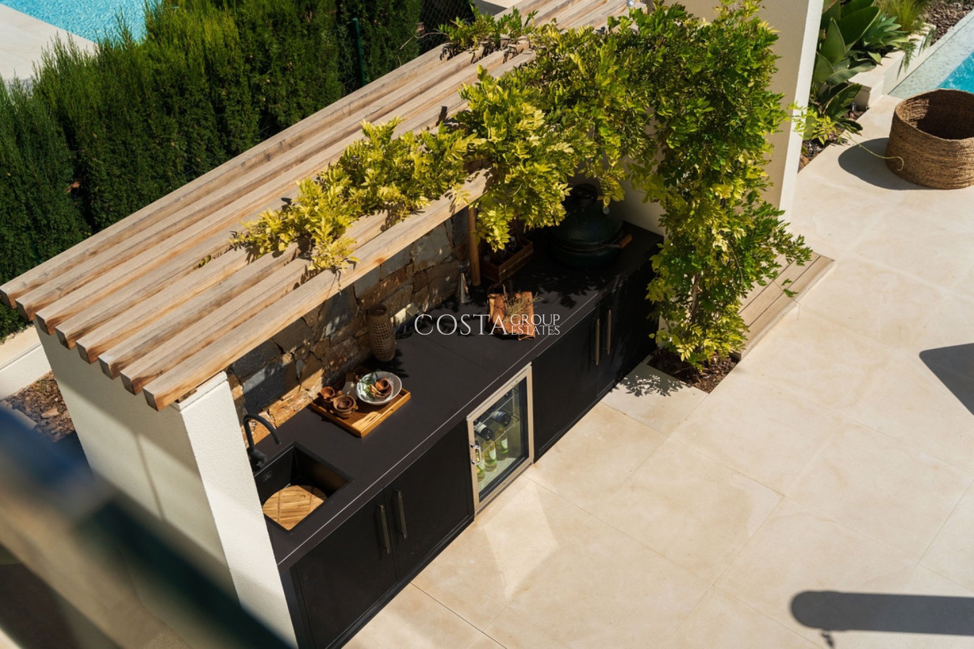 Resale - Villa -
Orihuela Costa - Las Colinas Golf