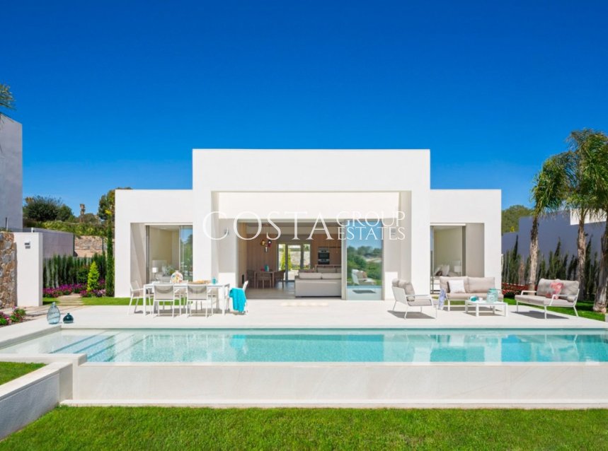 Resale - Villa -
Orihuela Costa - Las Colinas Golf