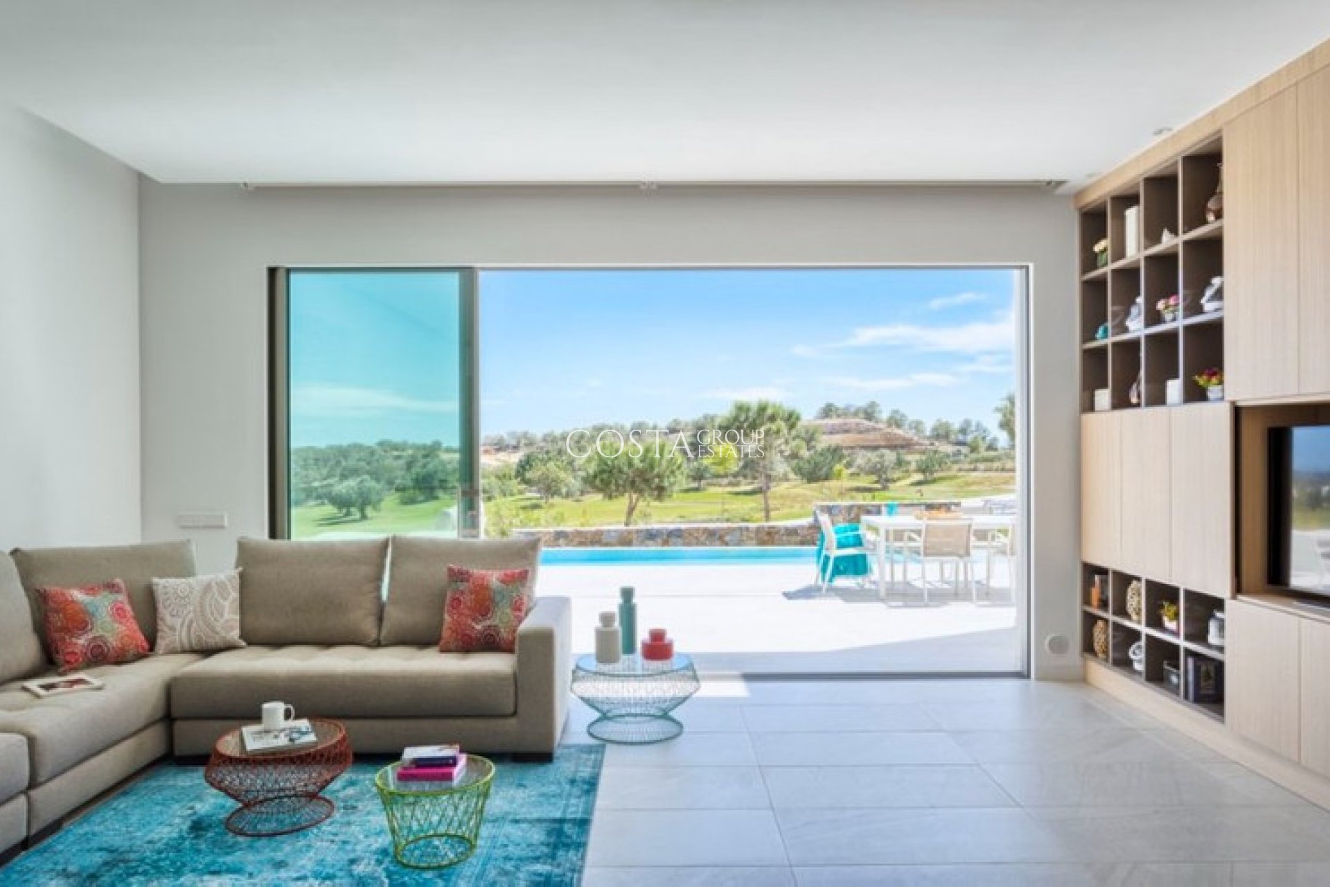 Resale - Villa -
Orihuela Costa - Las Colinas Golf