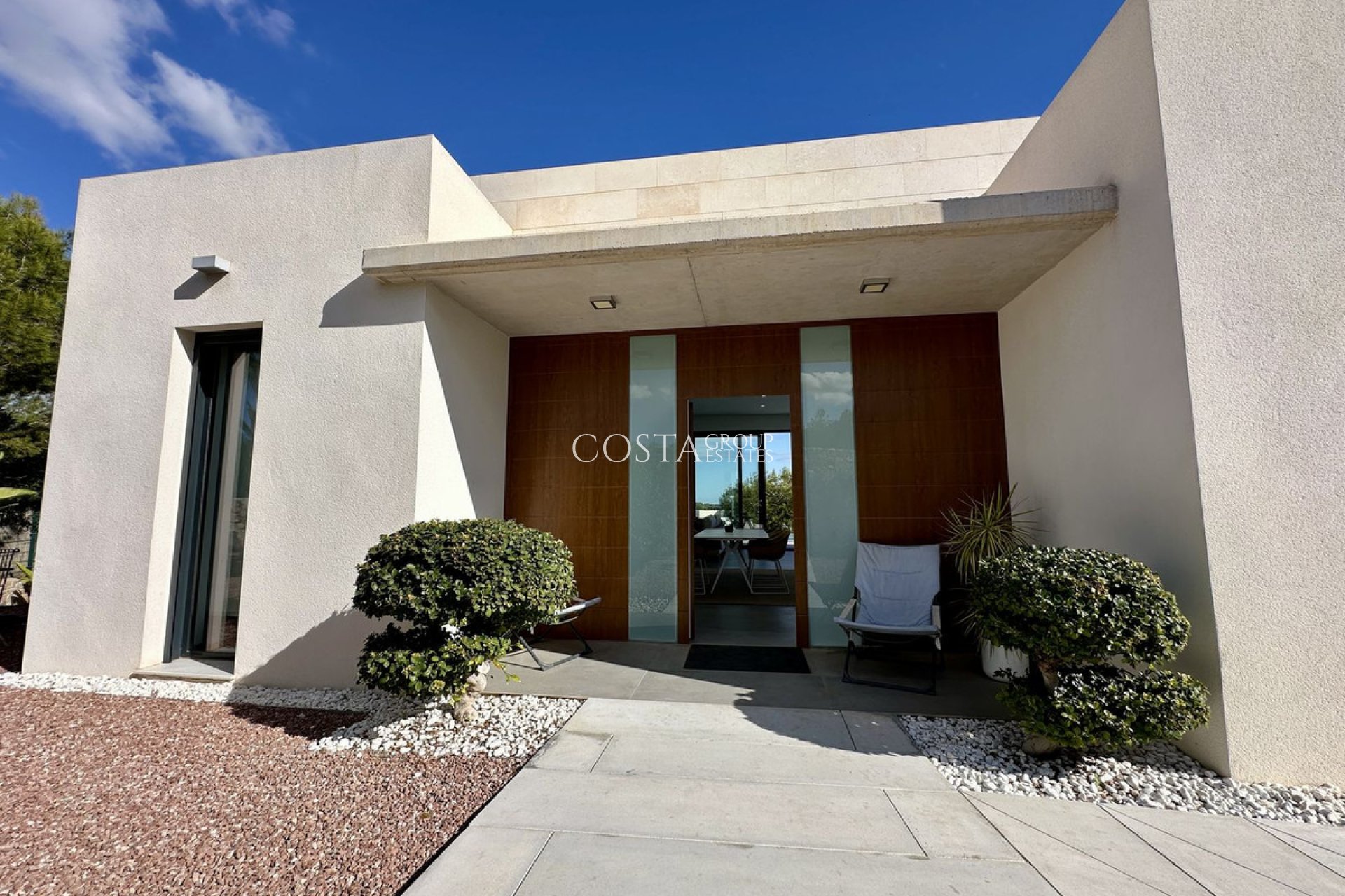 Resale - Villa -
Orihuela Costa - Las Colinas Golf