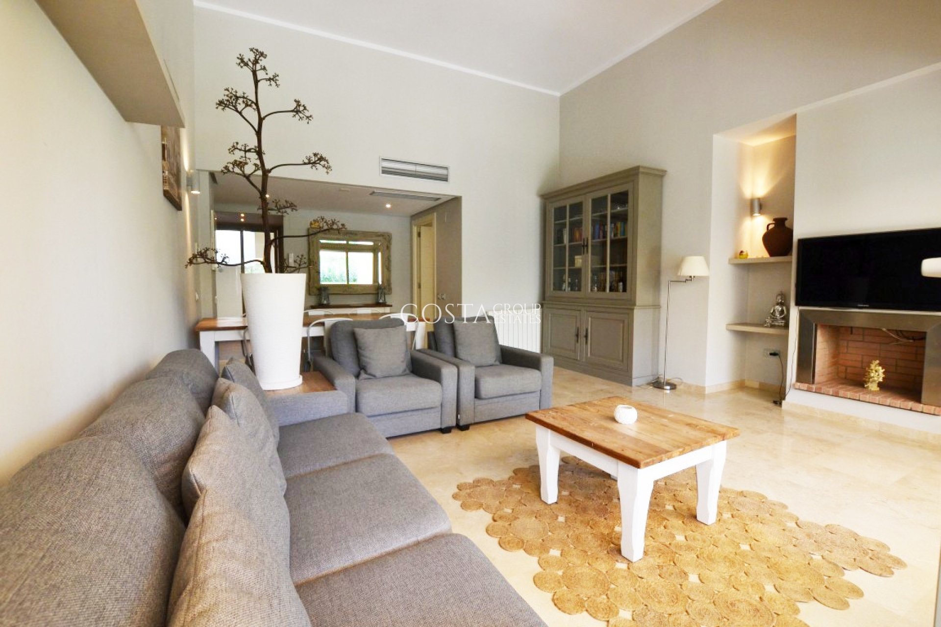 Resale - Villa -
Orihuela Costa - Las Colinas Golf