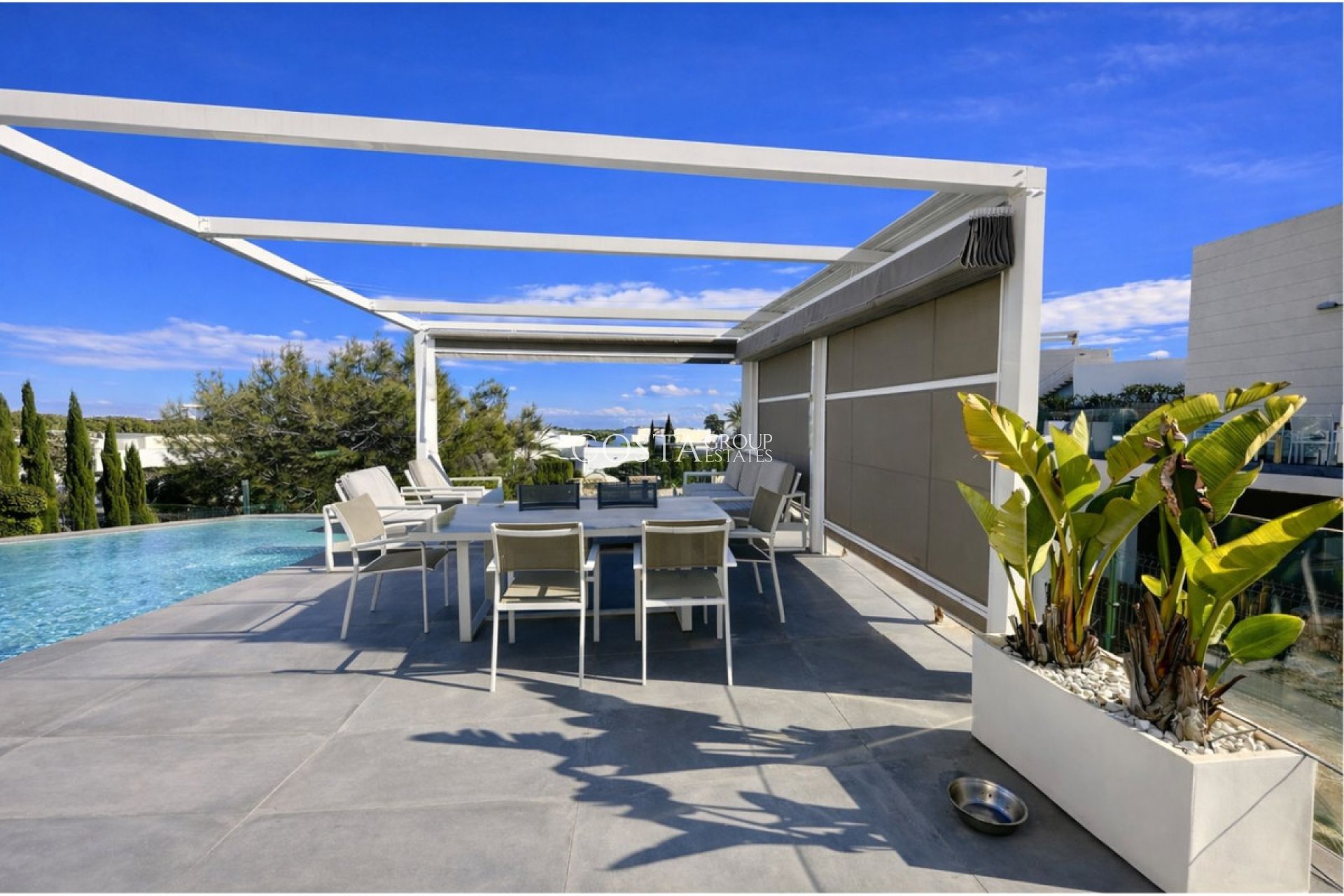 Resale - Villa -
Orihuela Costa - Las Colinas Golf