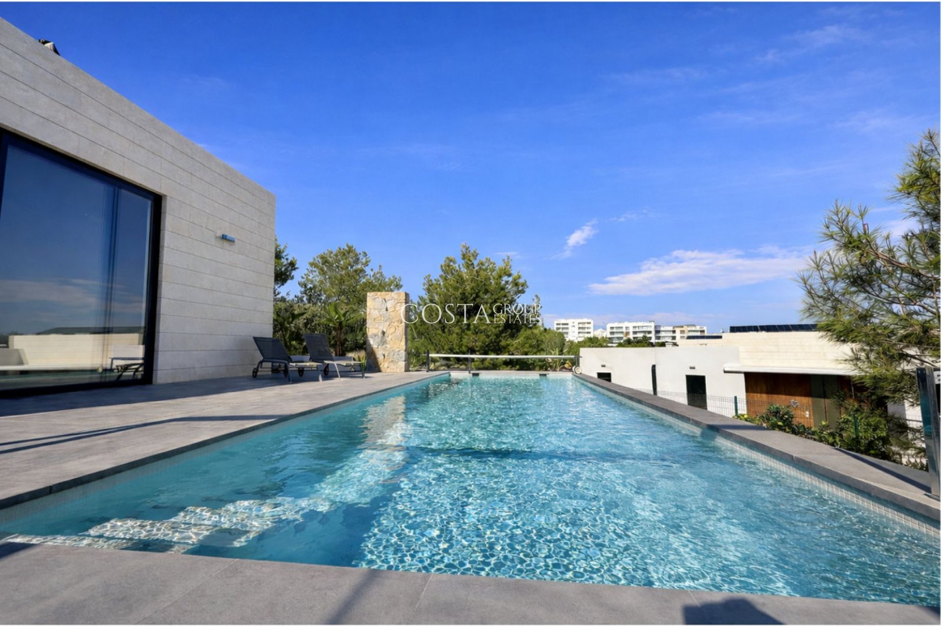 Resale - Villa -
Orihuela Costa - Las Colinas Golf