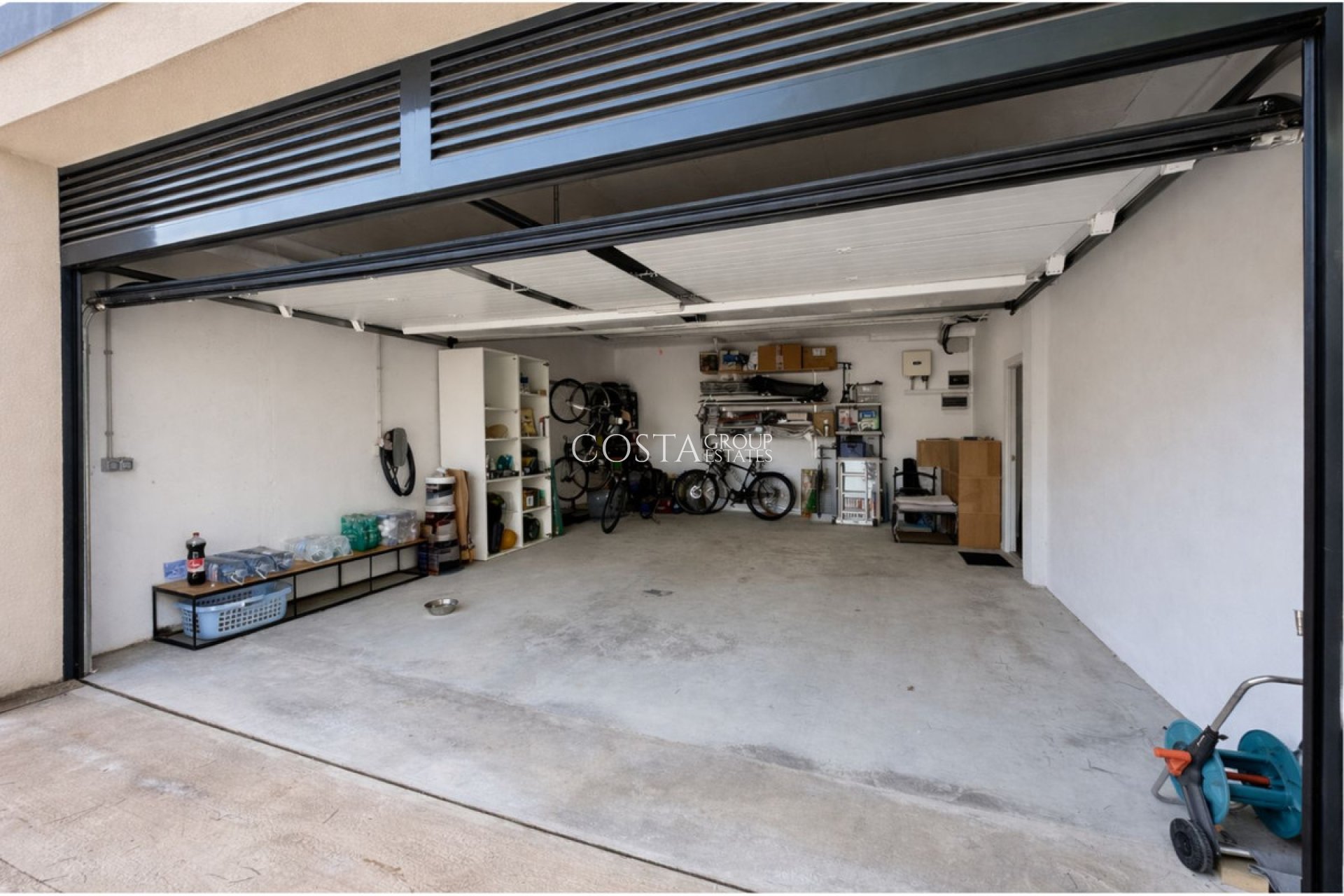 Resale - Villa -
Orihuela Costa - Las Colinas Golf