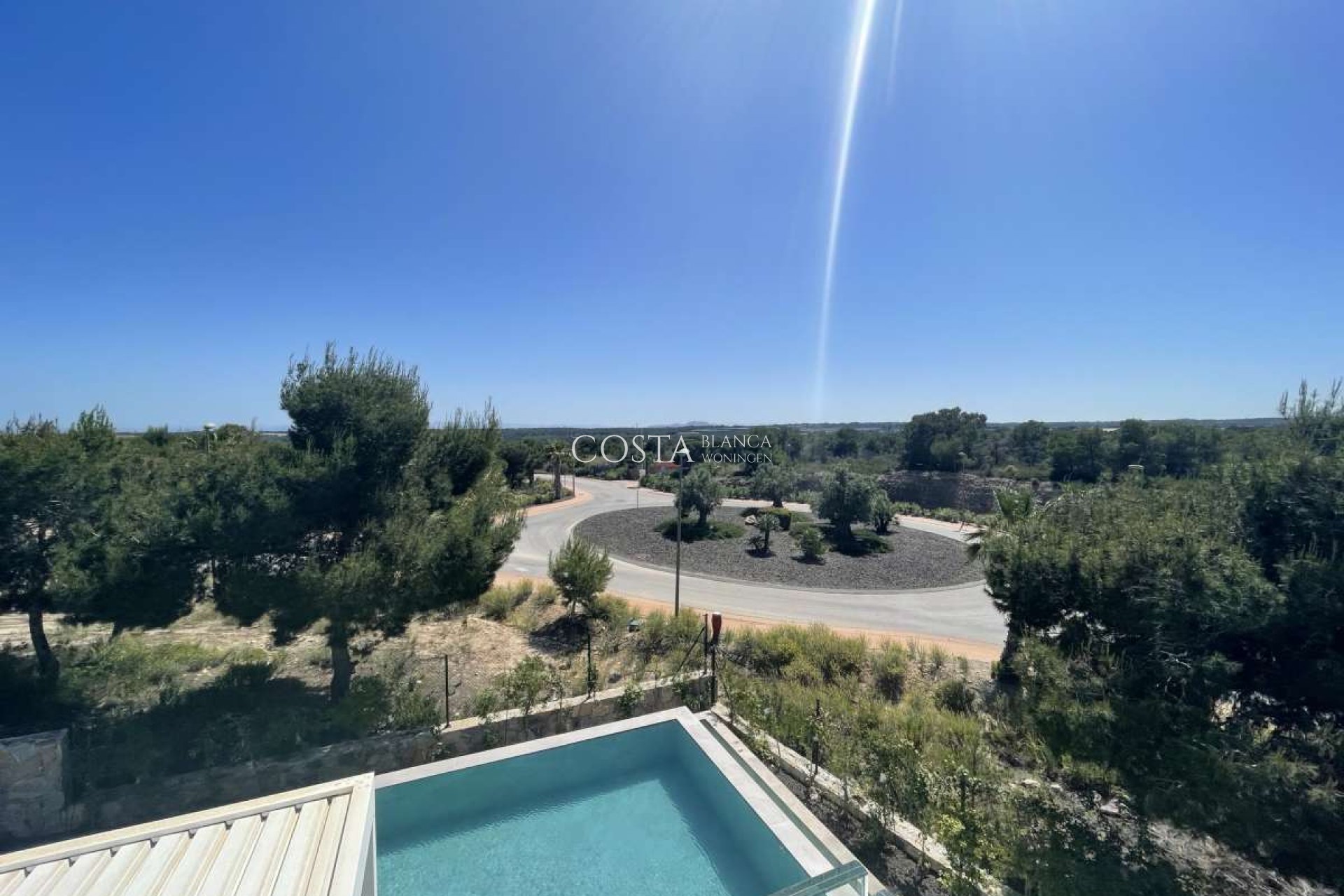 Resale - Villa -
Orihuela Costa - Las Colinas Golf