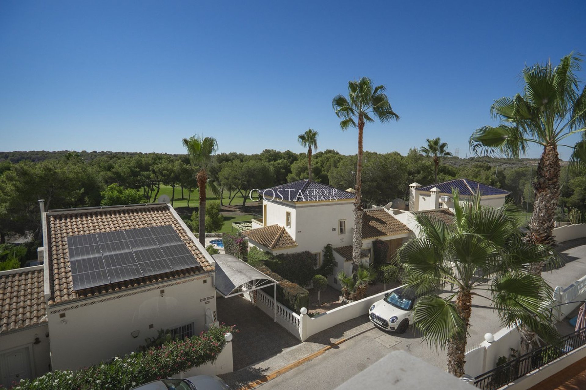 Resale - Villa -
Orihuela Costa - Las Ramblas Golf