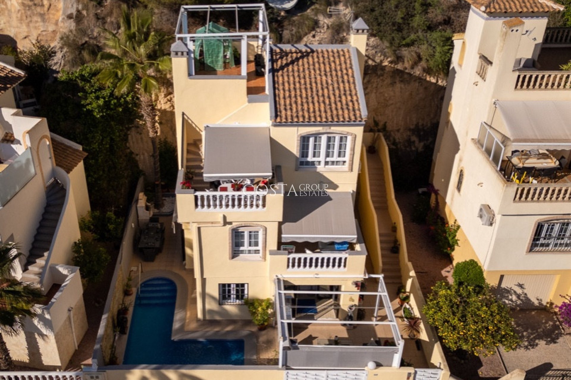 Resale - Villa -
Orihuela Costa - Las Ramblas Golf