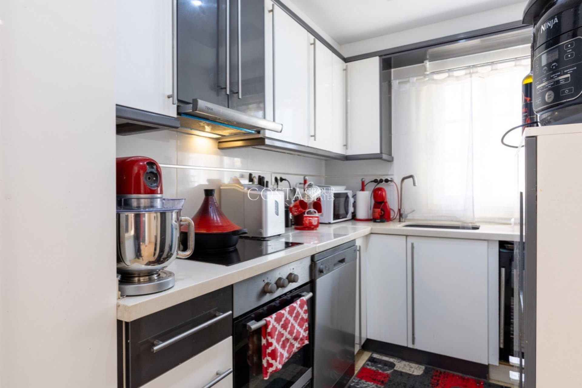 Resale - Villa -
Orihuela Costa - Las Ramblas Golf