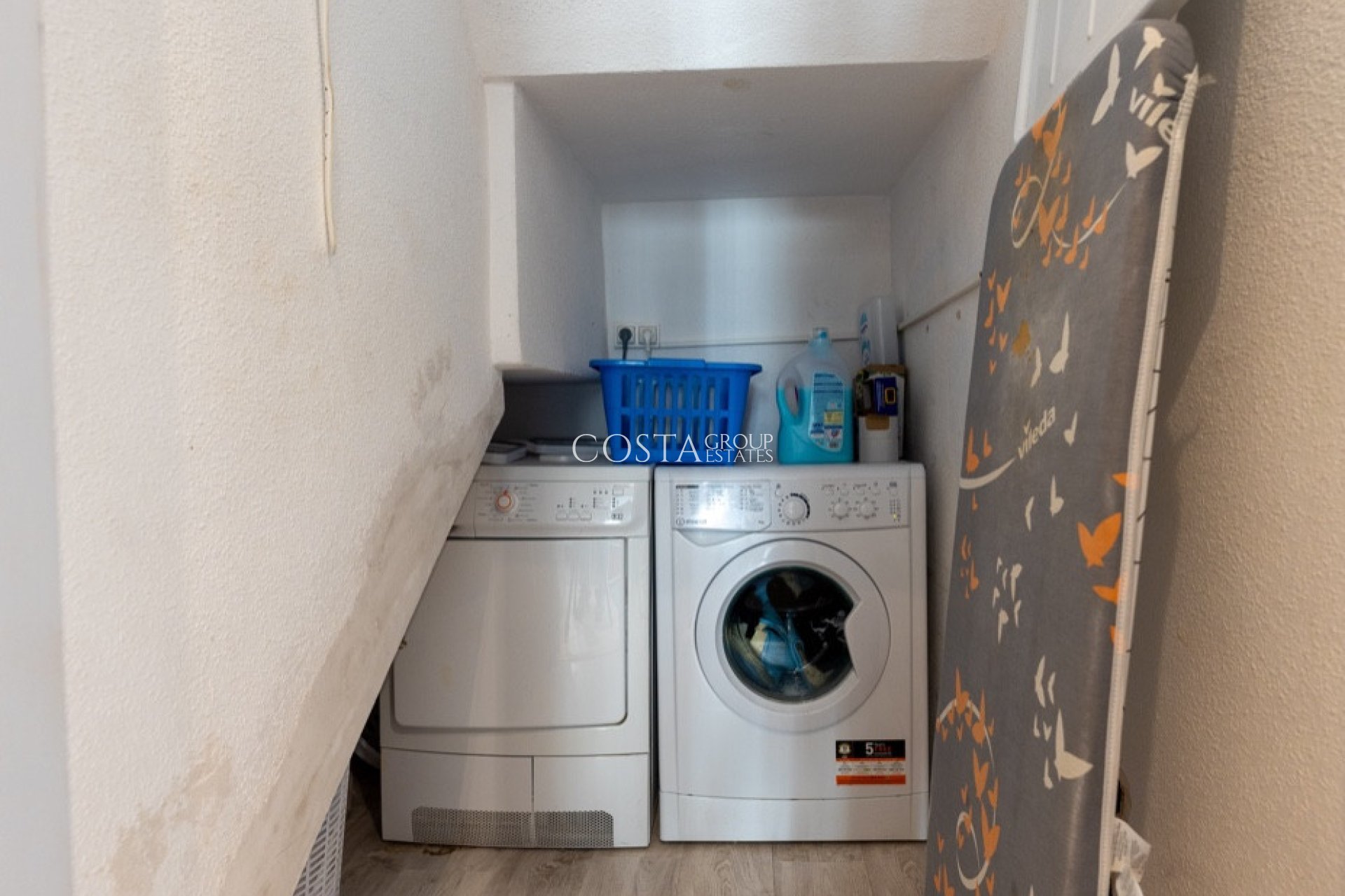 Resale - Villa -
Orihuela Costa - Las Ramblas Golf