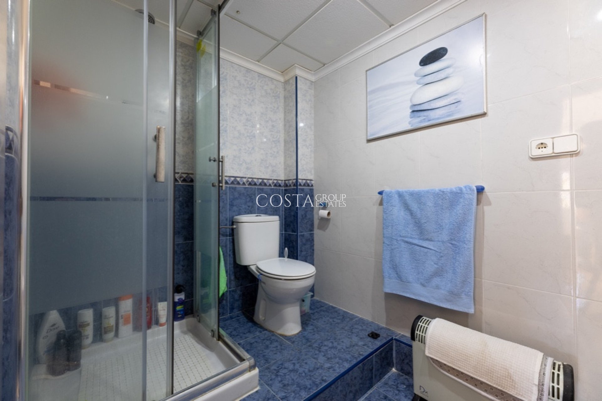 Resale - Villa -
Orihuela Costa - Las Ramblas Golf