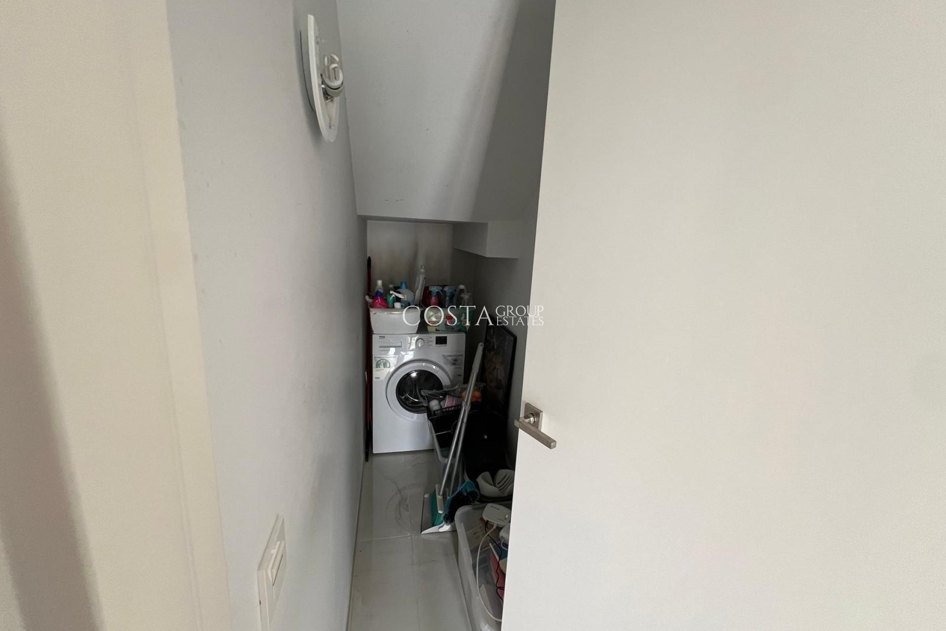 Resale - Villa -
Orihuela Costa - Lomas De Cabo Roig