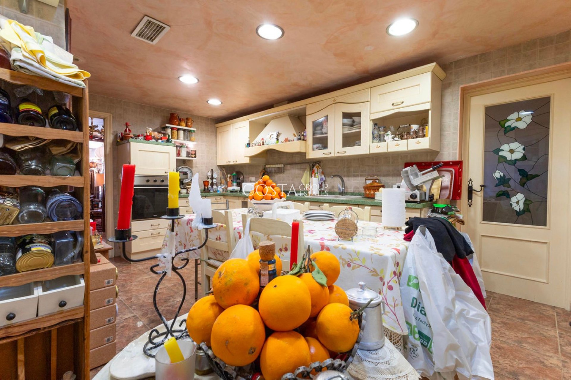 Resale - Villa -
Orihuela Costa - Lomas de Cabo Roig