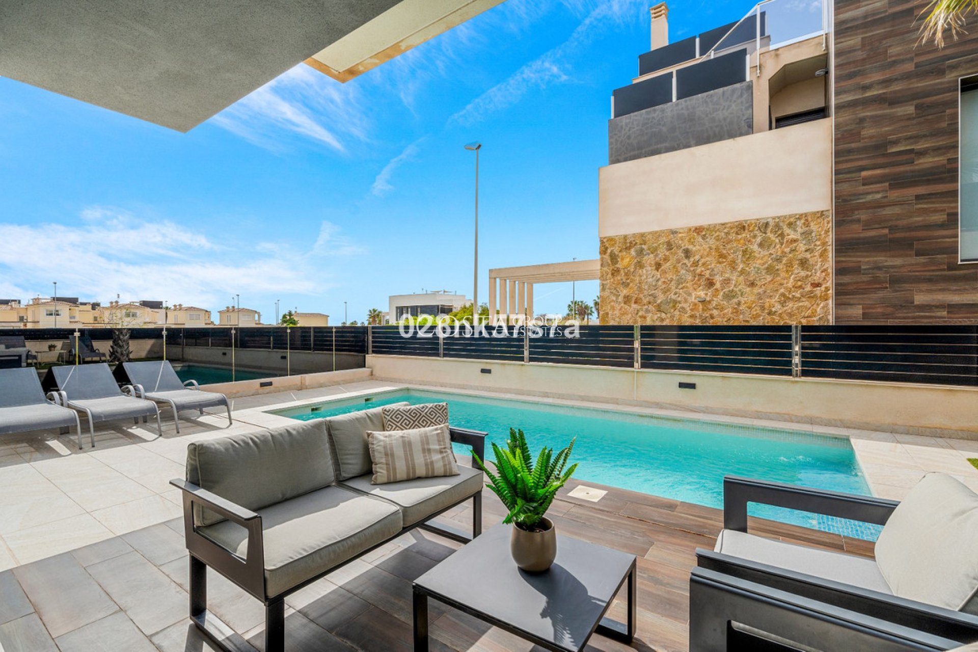 Resale - Villa -
Orihuela Costa - Lomas de Cabo Roig