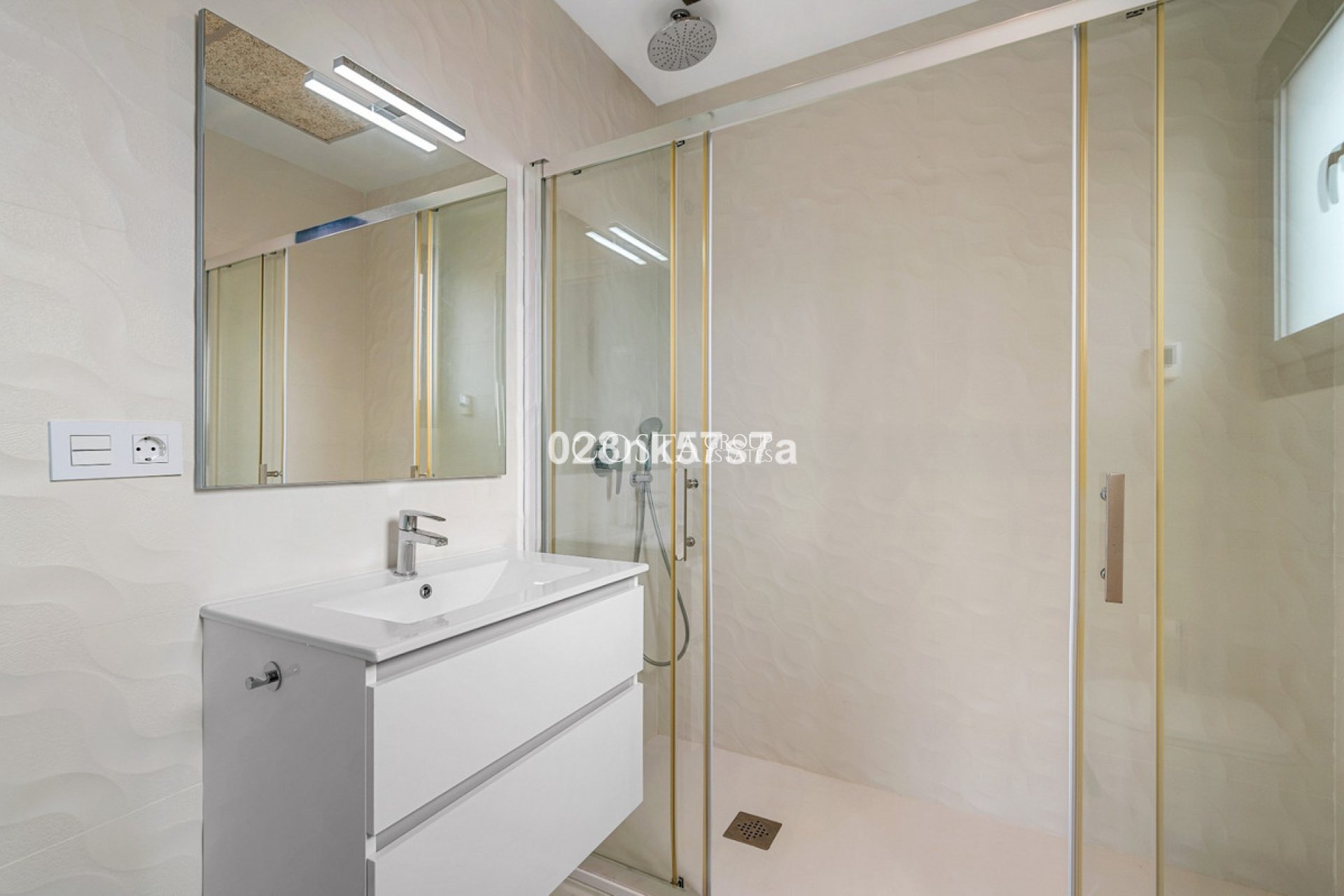 Resale - Villa -
Orihuela Costa - Lomas de Cabo Roig