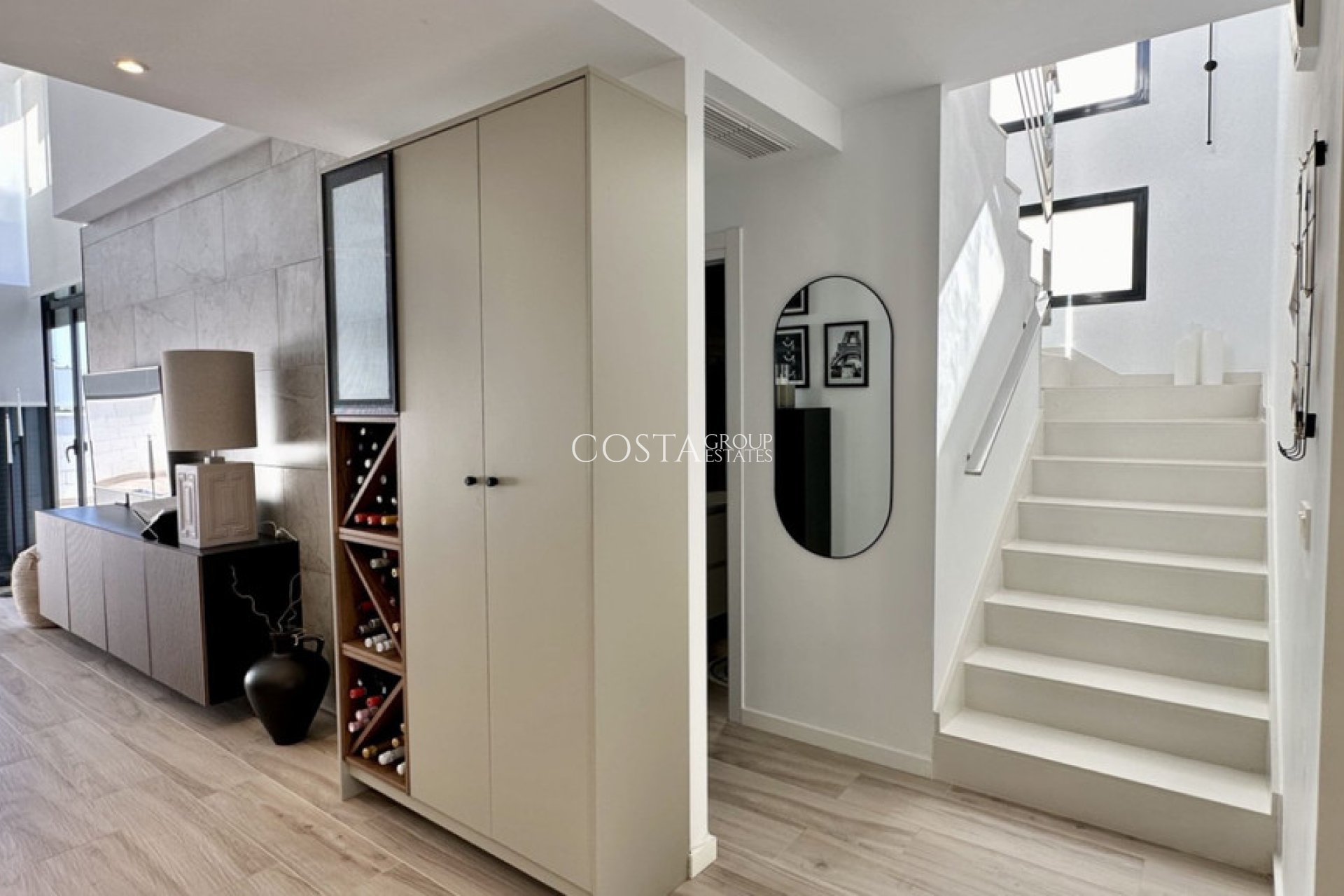 Resale - Villa -
Orihuela Costa - Lomas de Cabo Roig