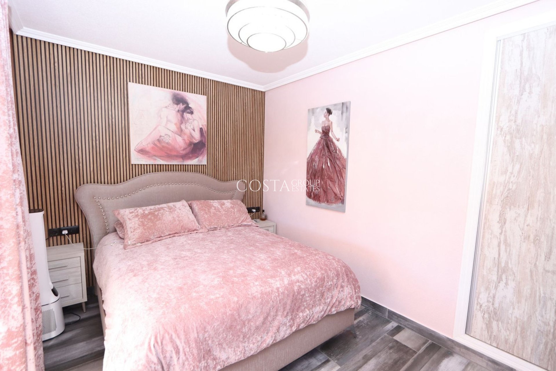 Resale - Villa -
Orihuela Costa - Lomas de Cabo Roig