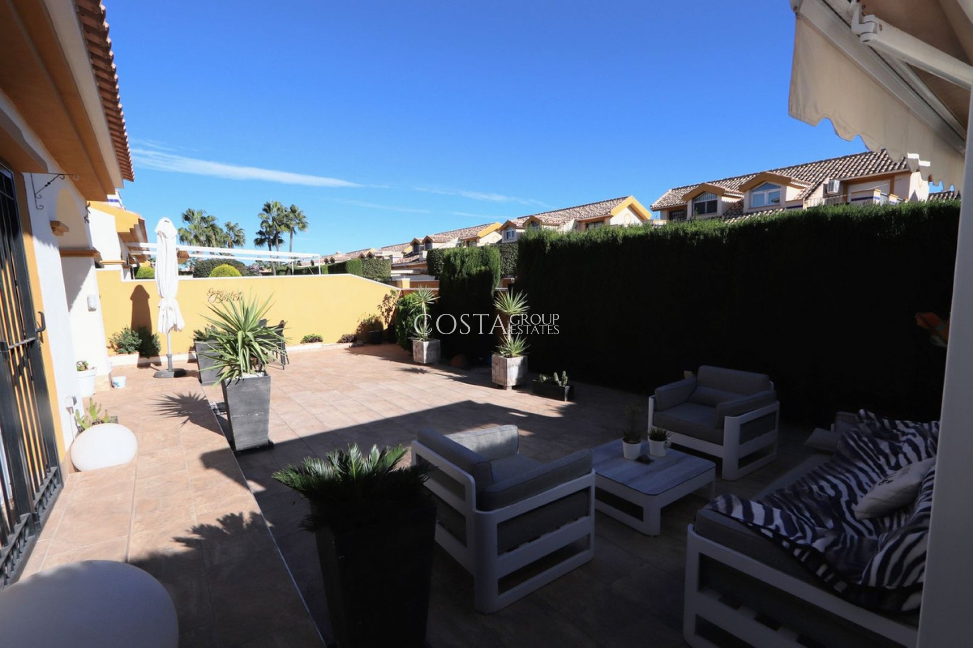 Resale - Villa -
Orihuela Costa - Lomas de Cabo Roig