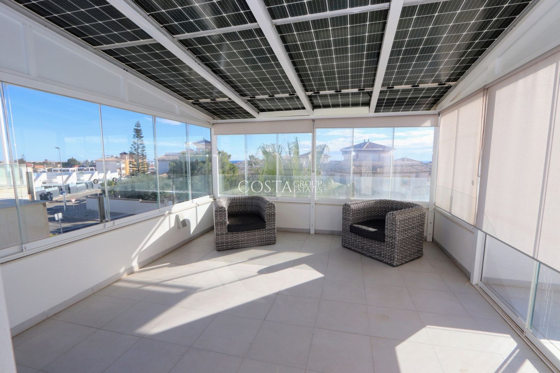 Resale - Villa -
Orihuela Costa - Lomas de Cabo Roig