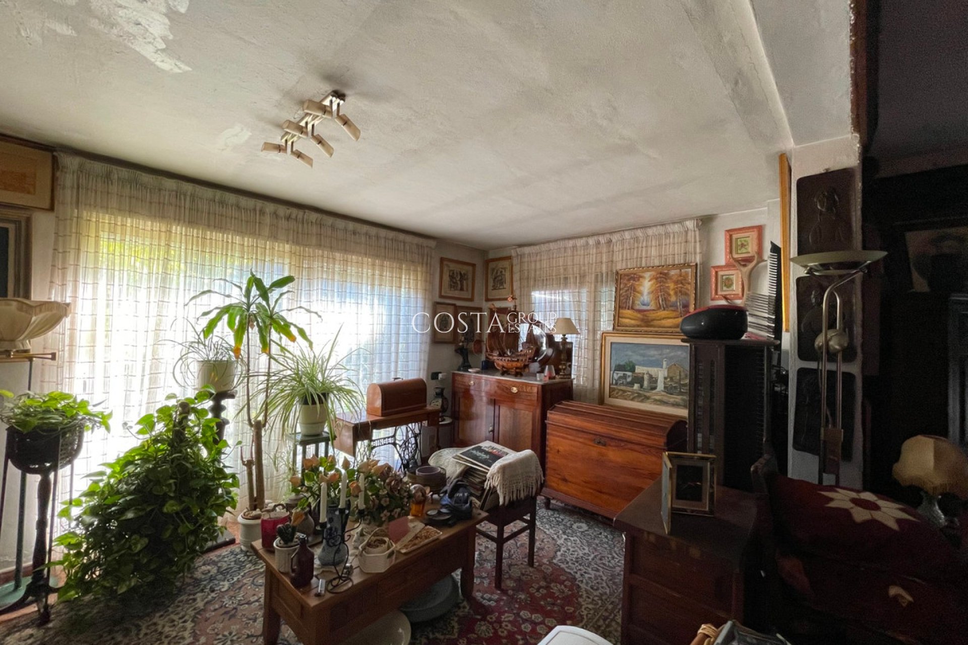 Resale - Villa -
Orihuela Costa - Lomas de Cabo Roig