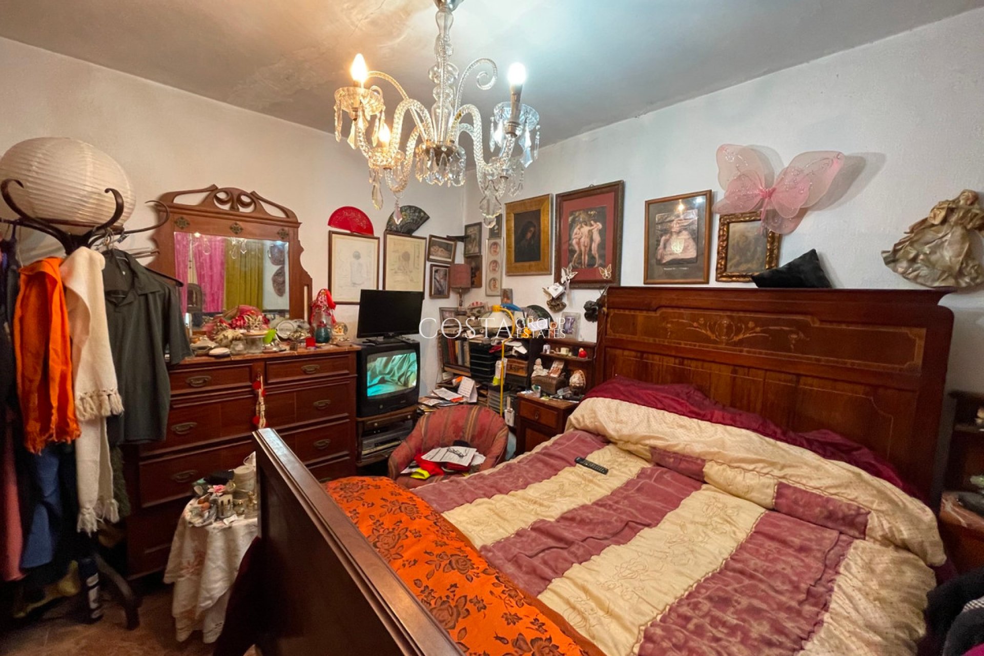 Resale - Villa -
Orihuela Costa - Lomas de Cabo Roig