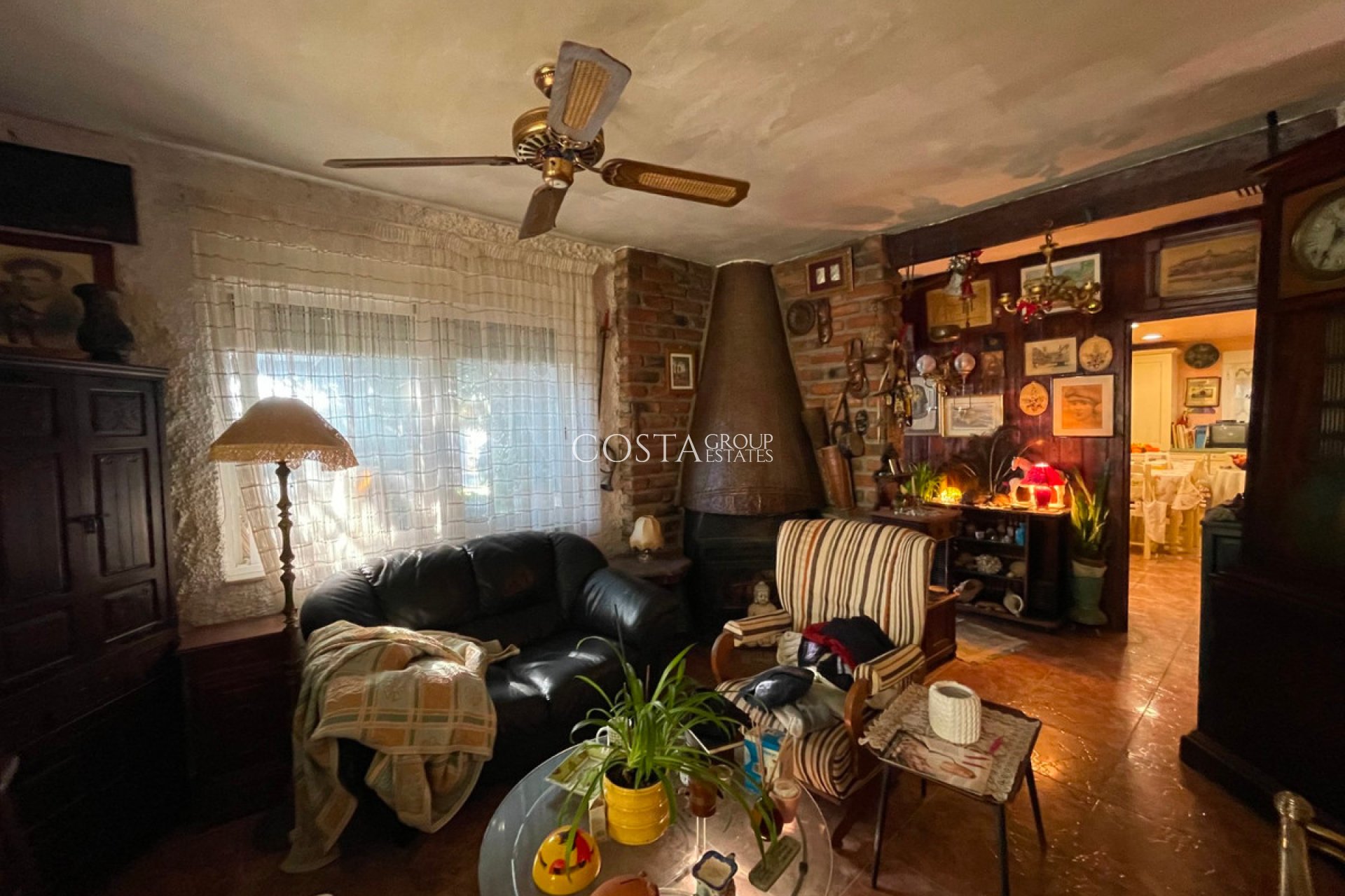 Resale - Villa -
Orihuela Costa - Lomas de Cabo Roig