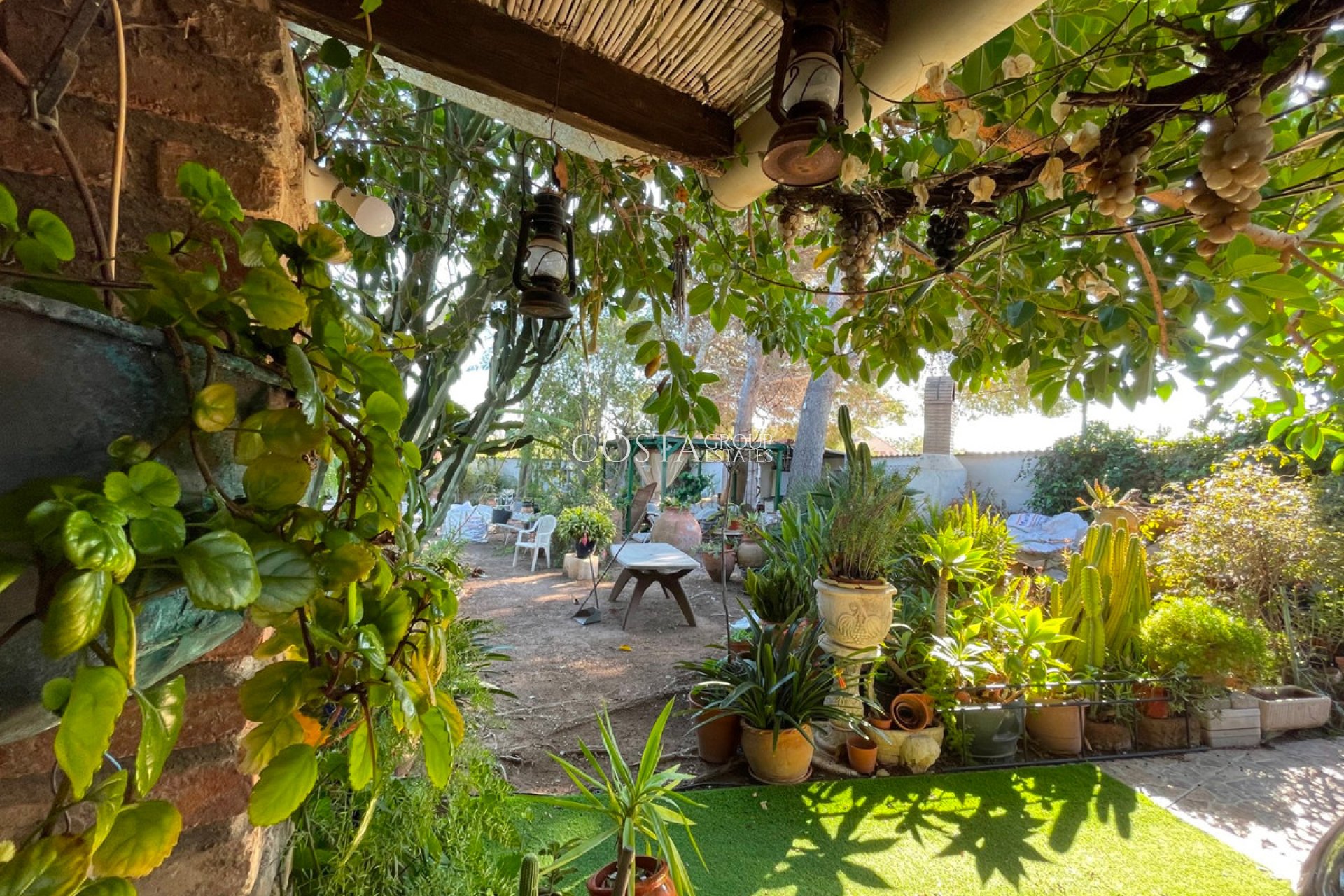 Resale - Villa -
Orihuela Costa - Lomas de Cabo Roig